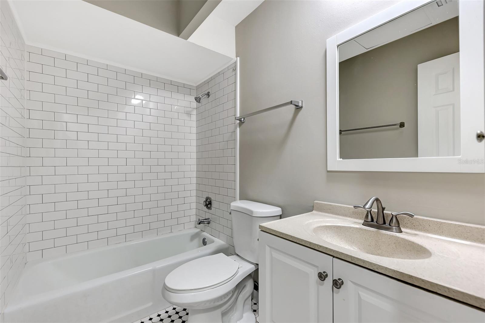 2382 ROSE ST — photo 33