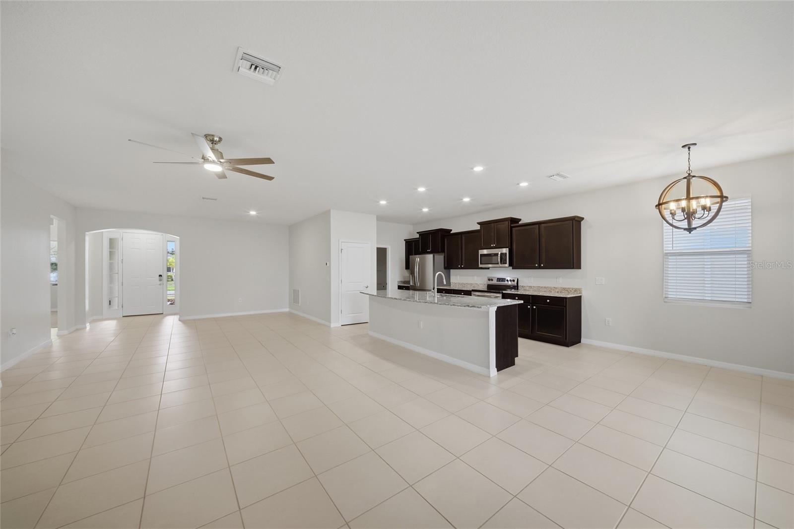 3940 MOSSY LIMB CT — photo 6