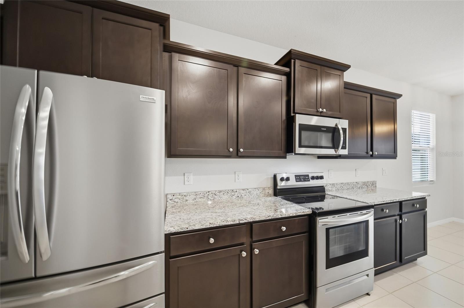 3940 MOSSY LIMB CT — photo 15