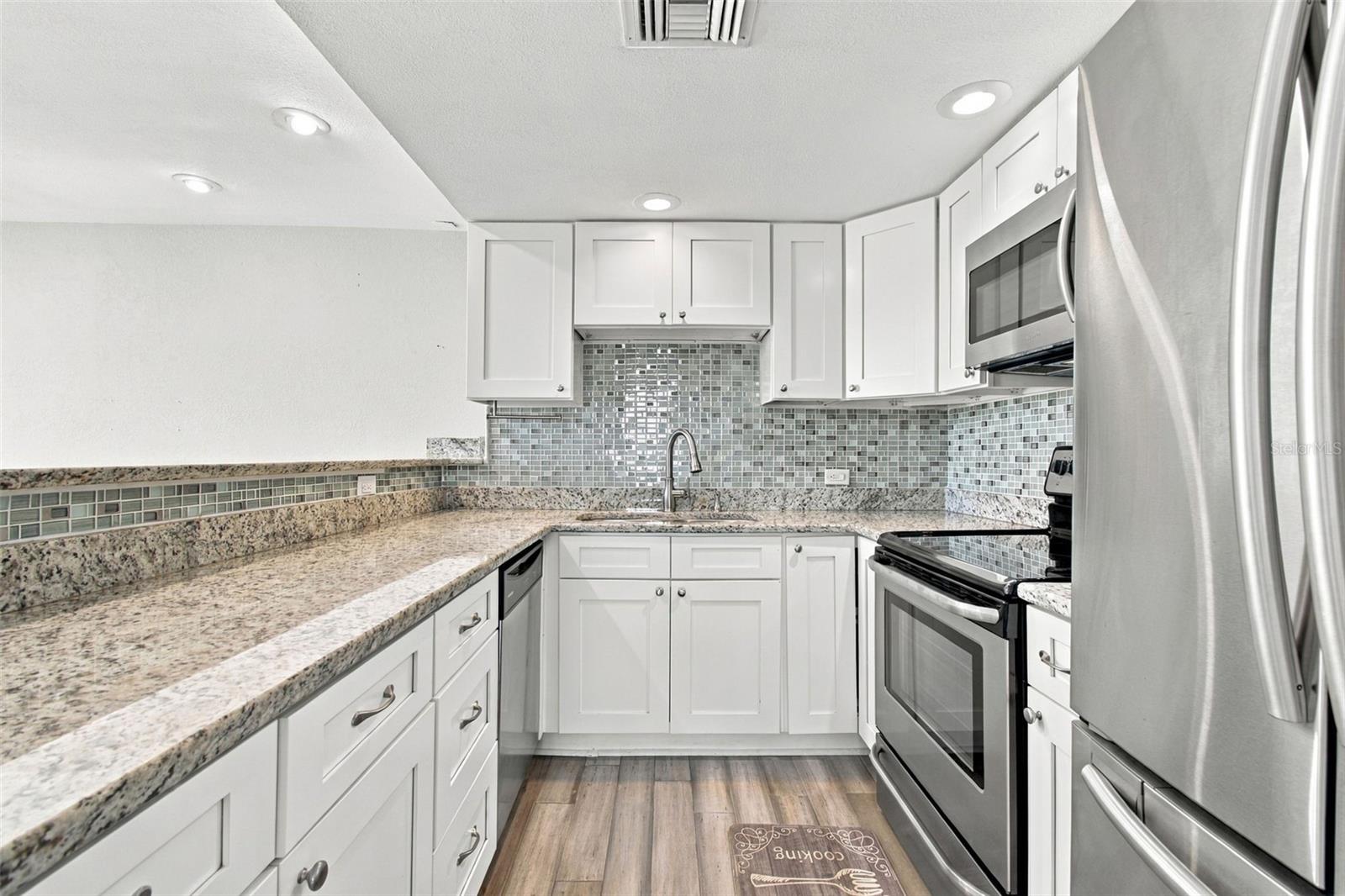 4015 BAYSHORE BLVD #15F — photo 5