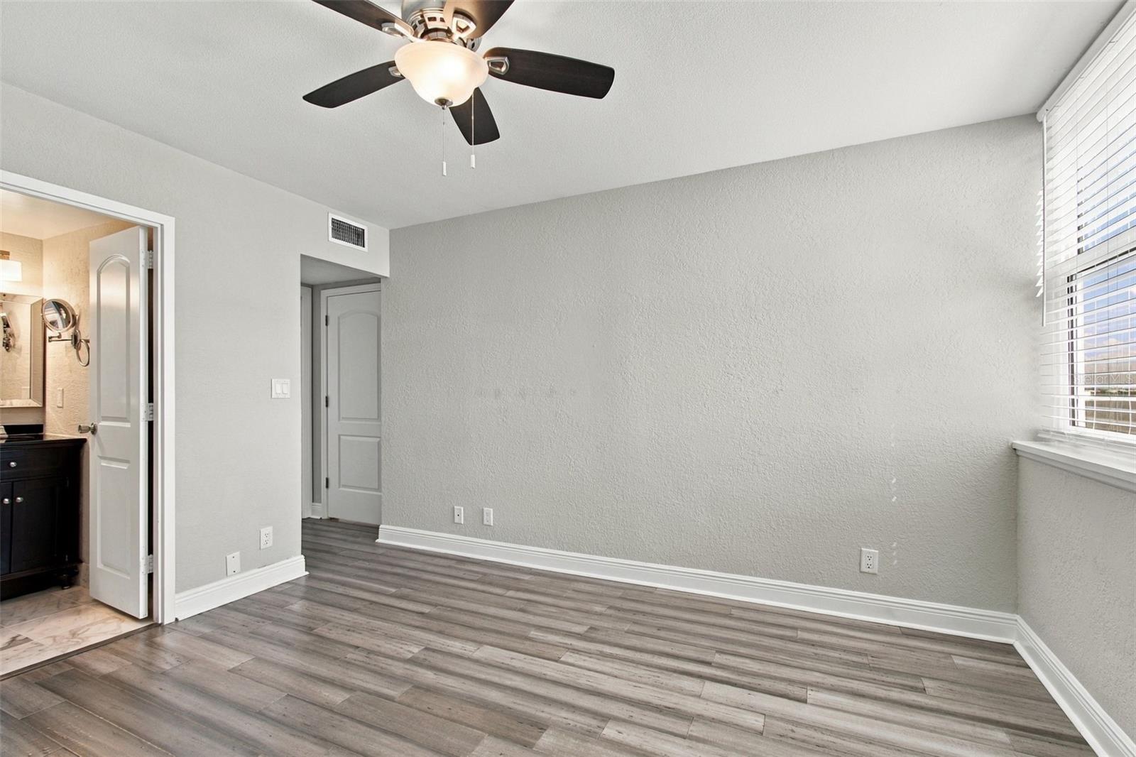 4015 BAYSHORE BLVD #15F — photo 16