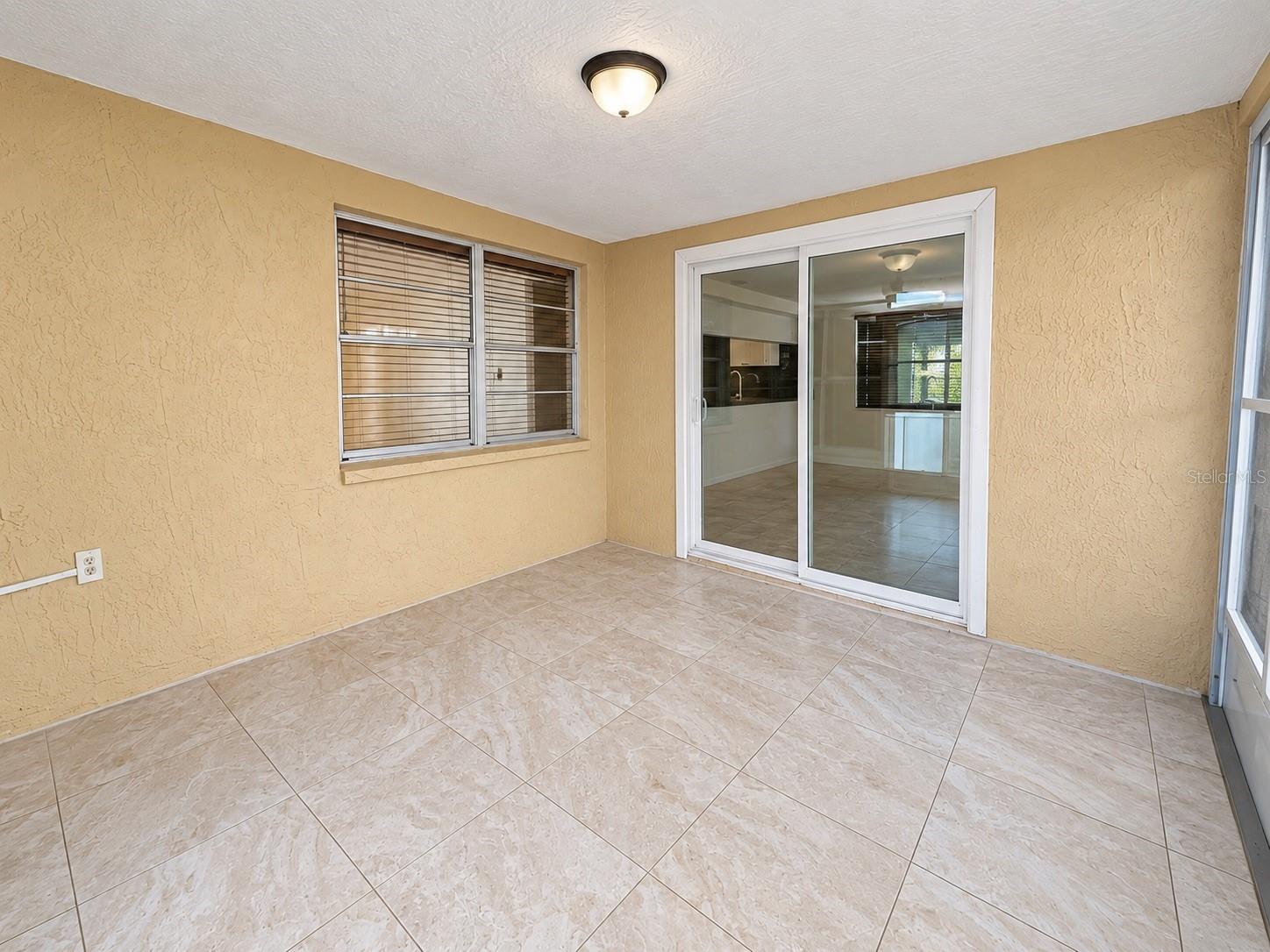 7225 ISLE DR — photo 23