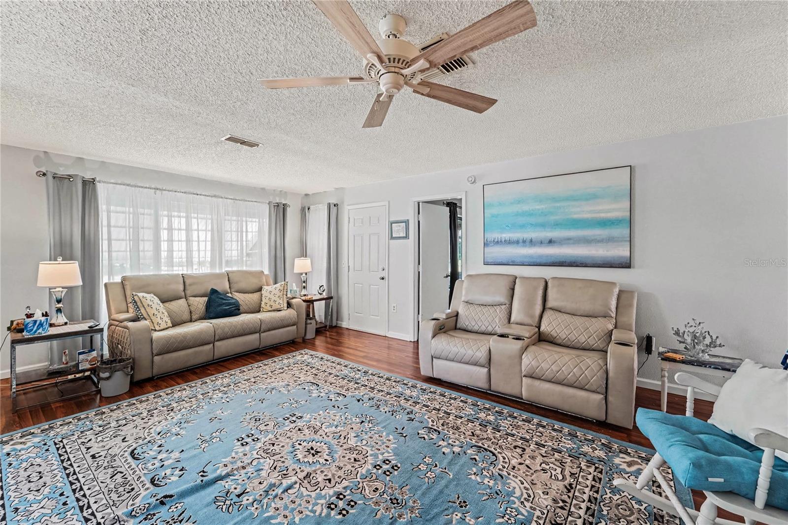 9336 CAPE CHARLES AVE — photo 3