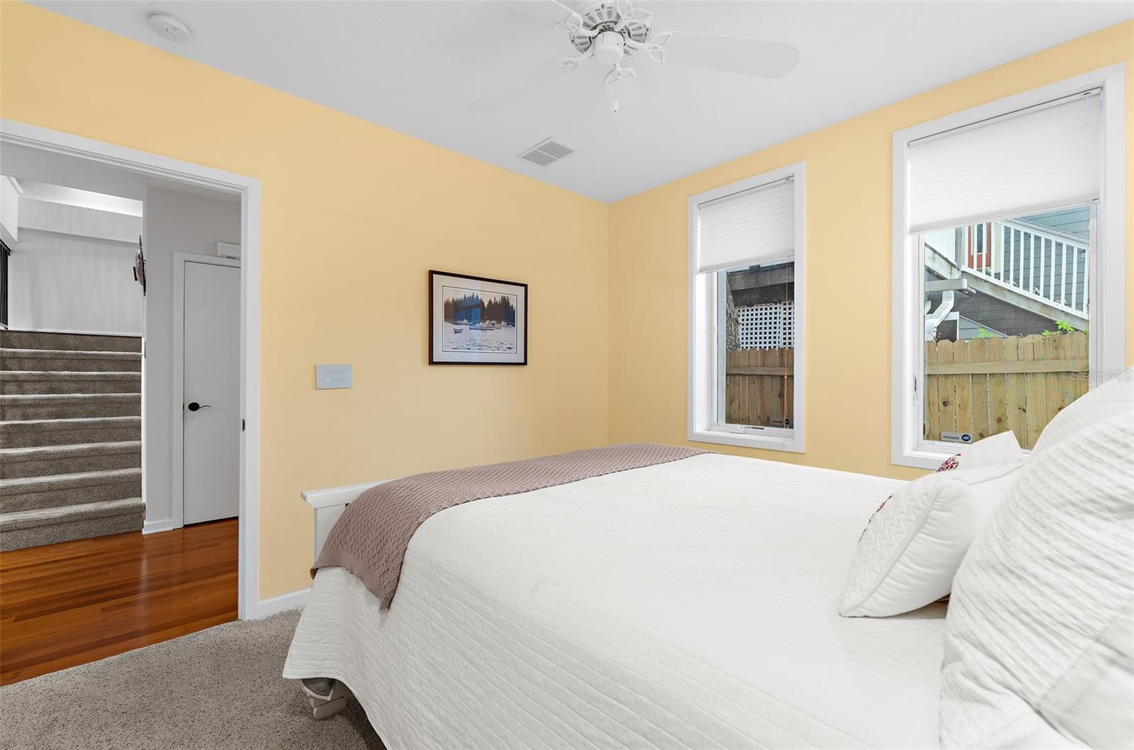 1685 LAUREL ST #4 — photo 16