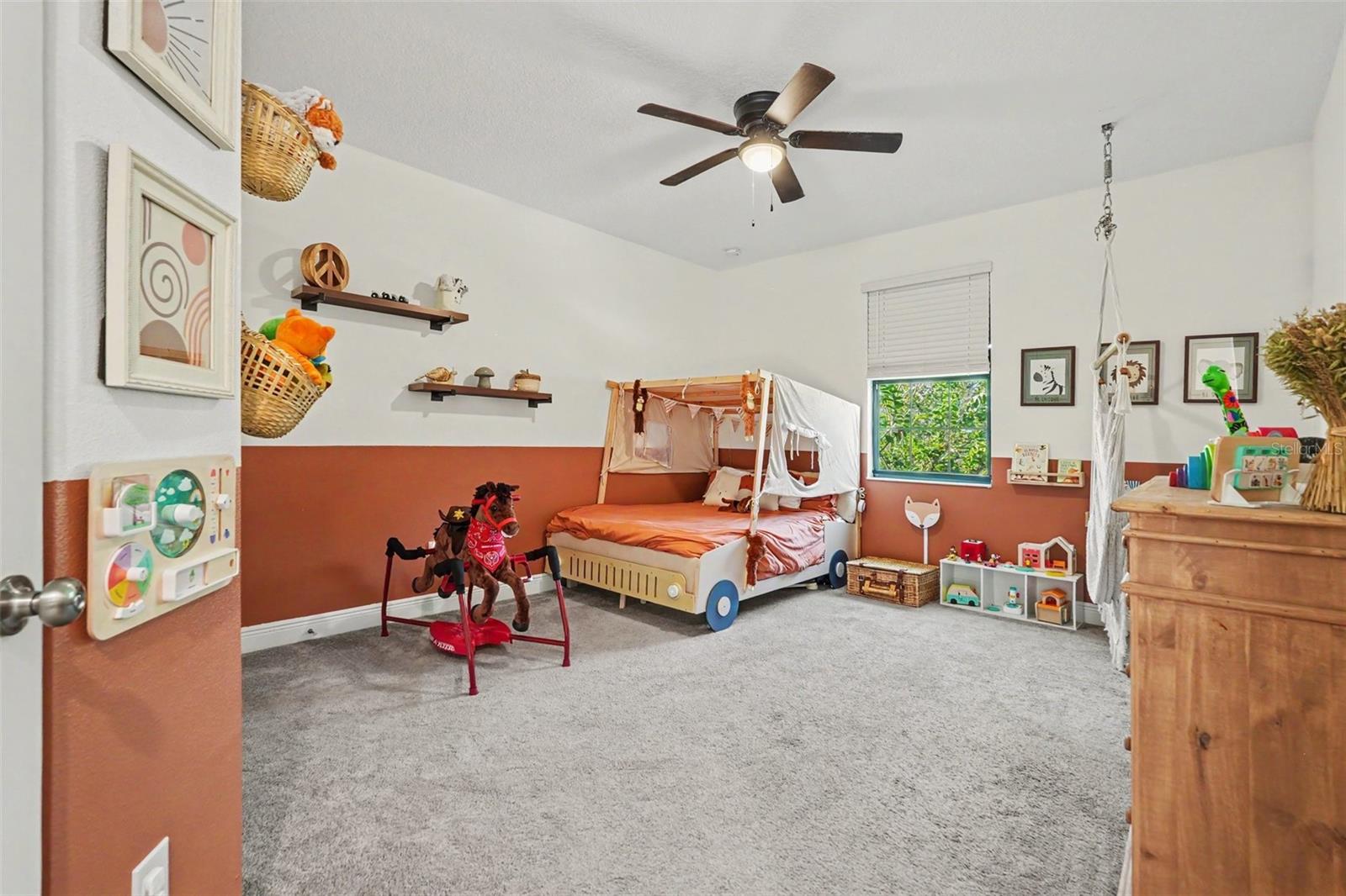 112 ELINA SKY DR — photo 24