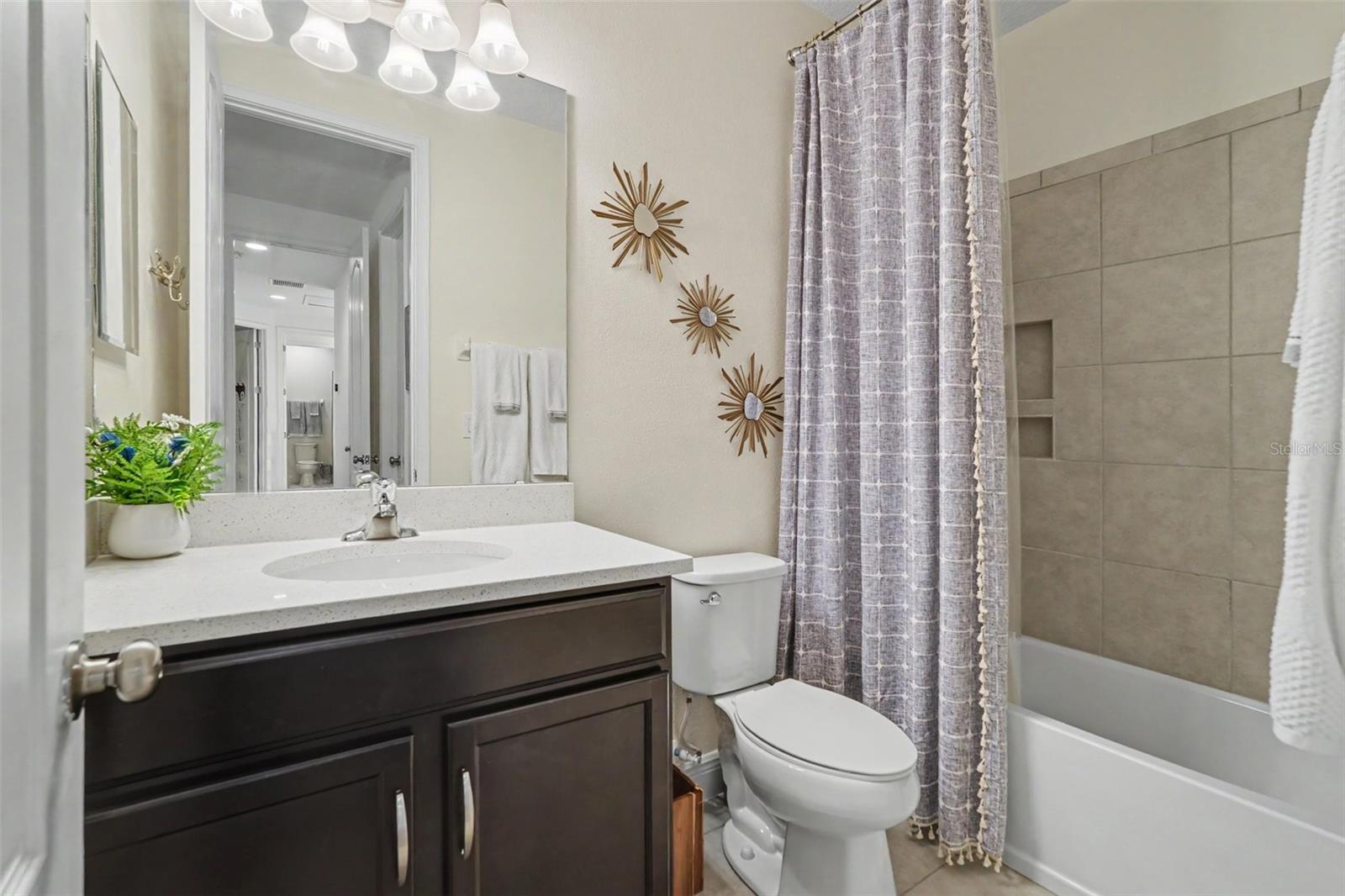 112 ELINA SKY DR — photo 29