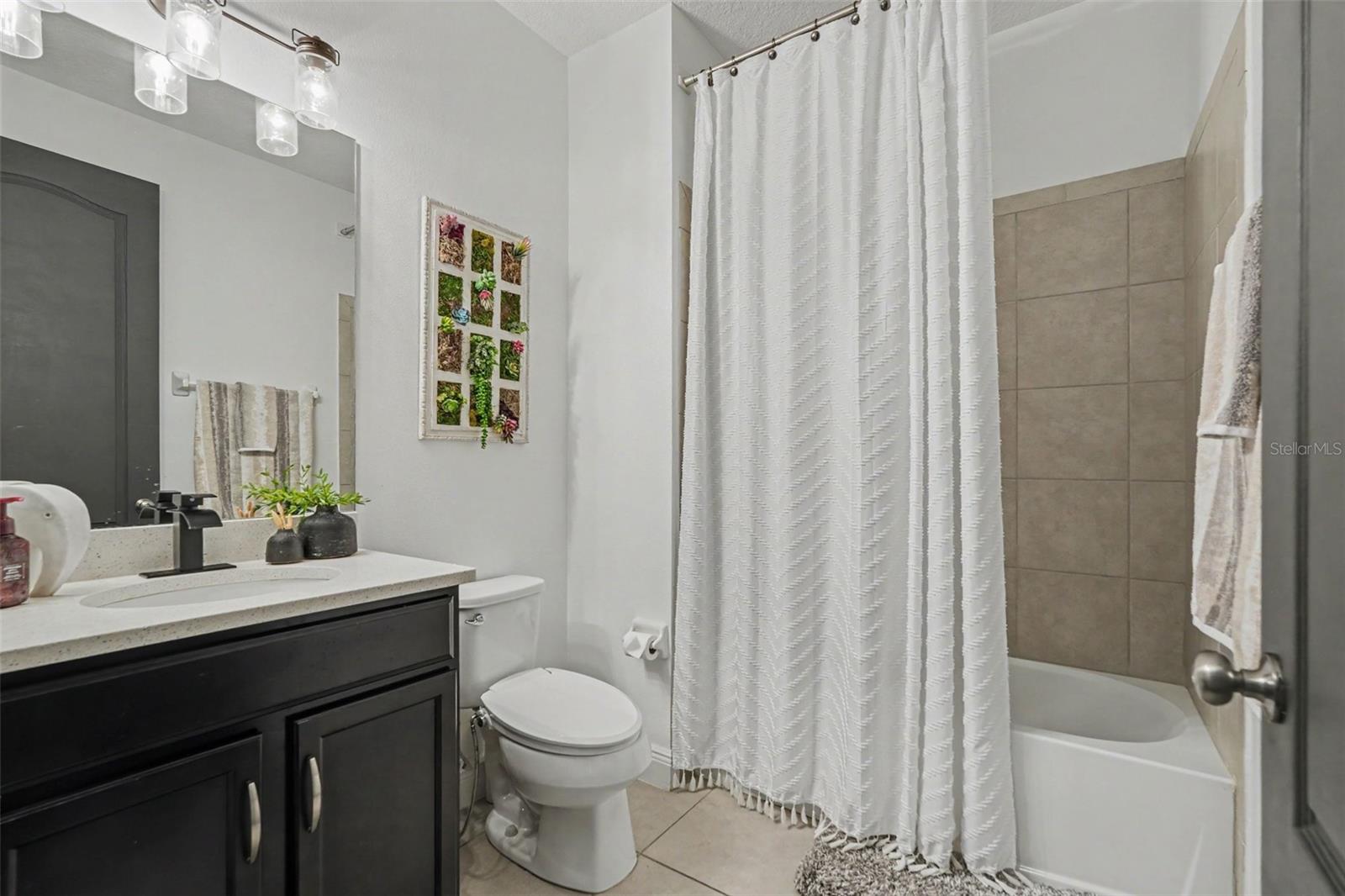 112 ELINA SKY DR — photo 15