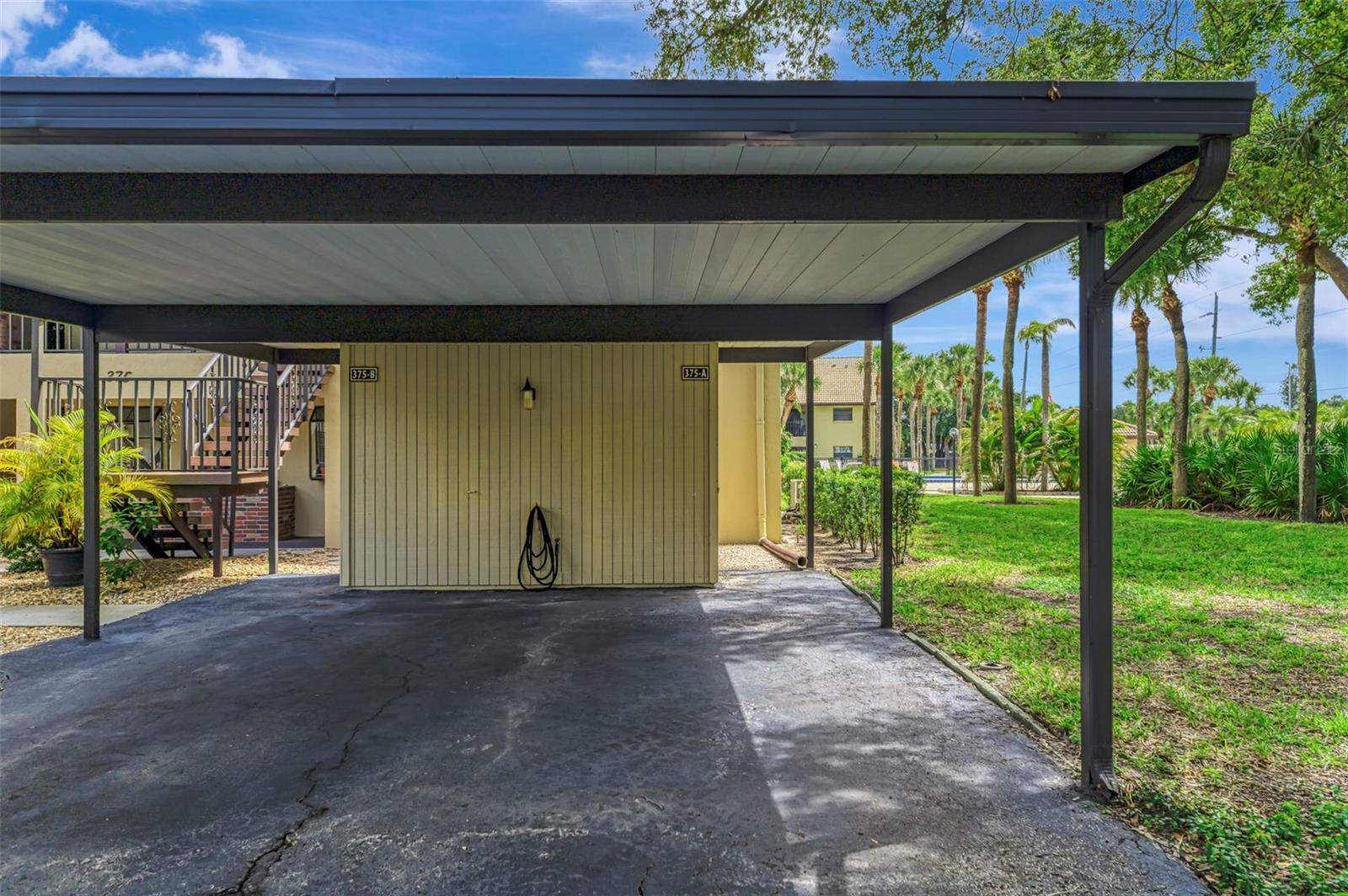 375 THREE LAKES LN #A — photo 4