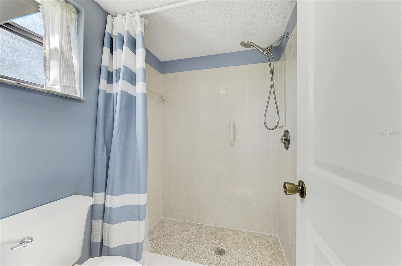 375 THREE LAKES LN #A — photo 20