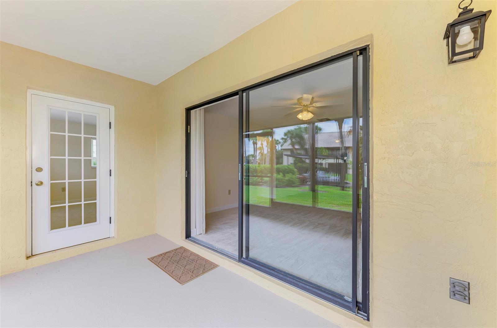 375 THREE LAKES LN #A — photo 26