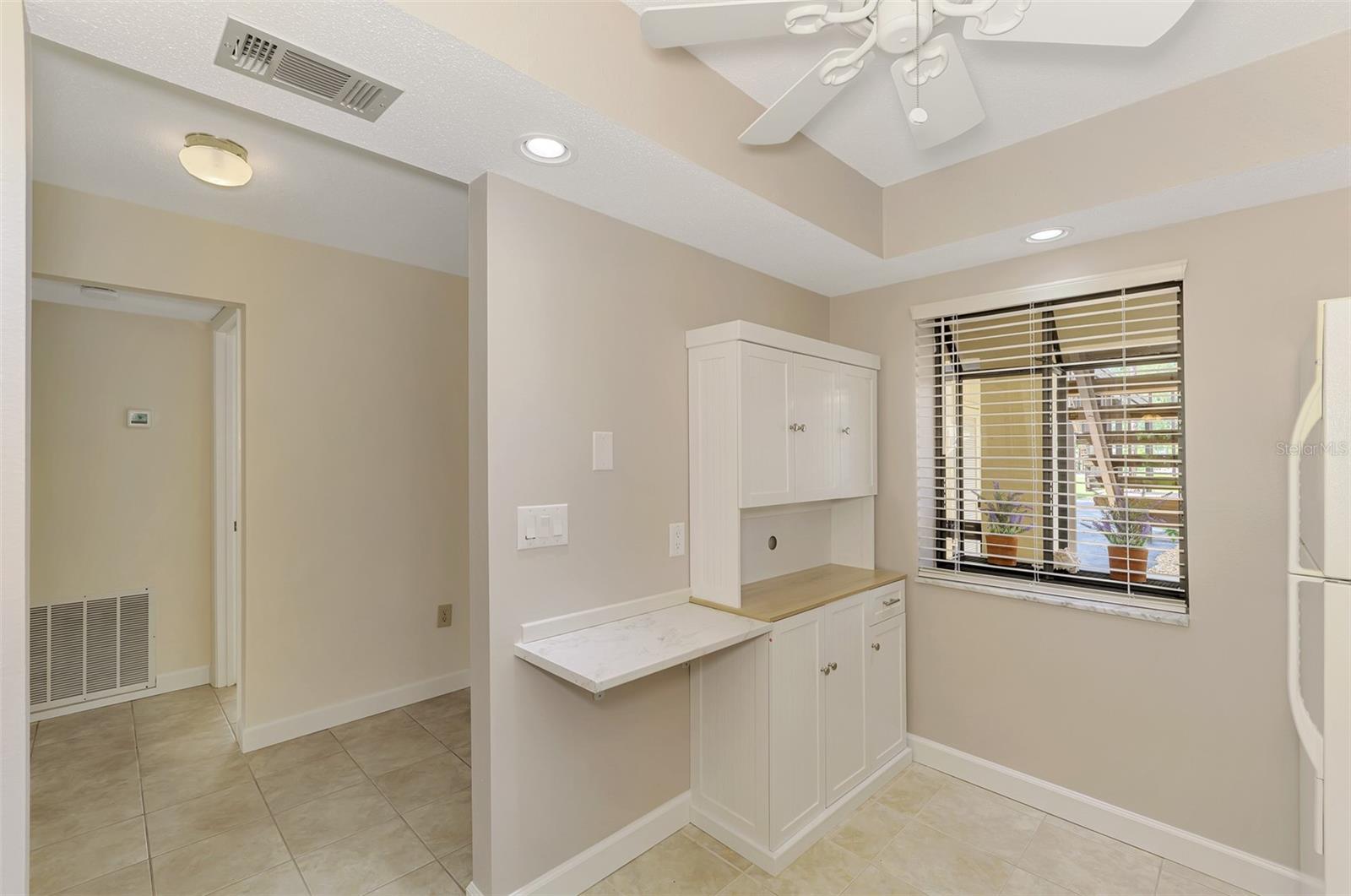 375 THREE LAKES LN #A — photo 14