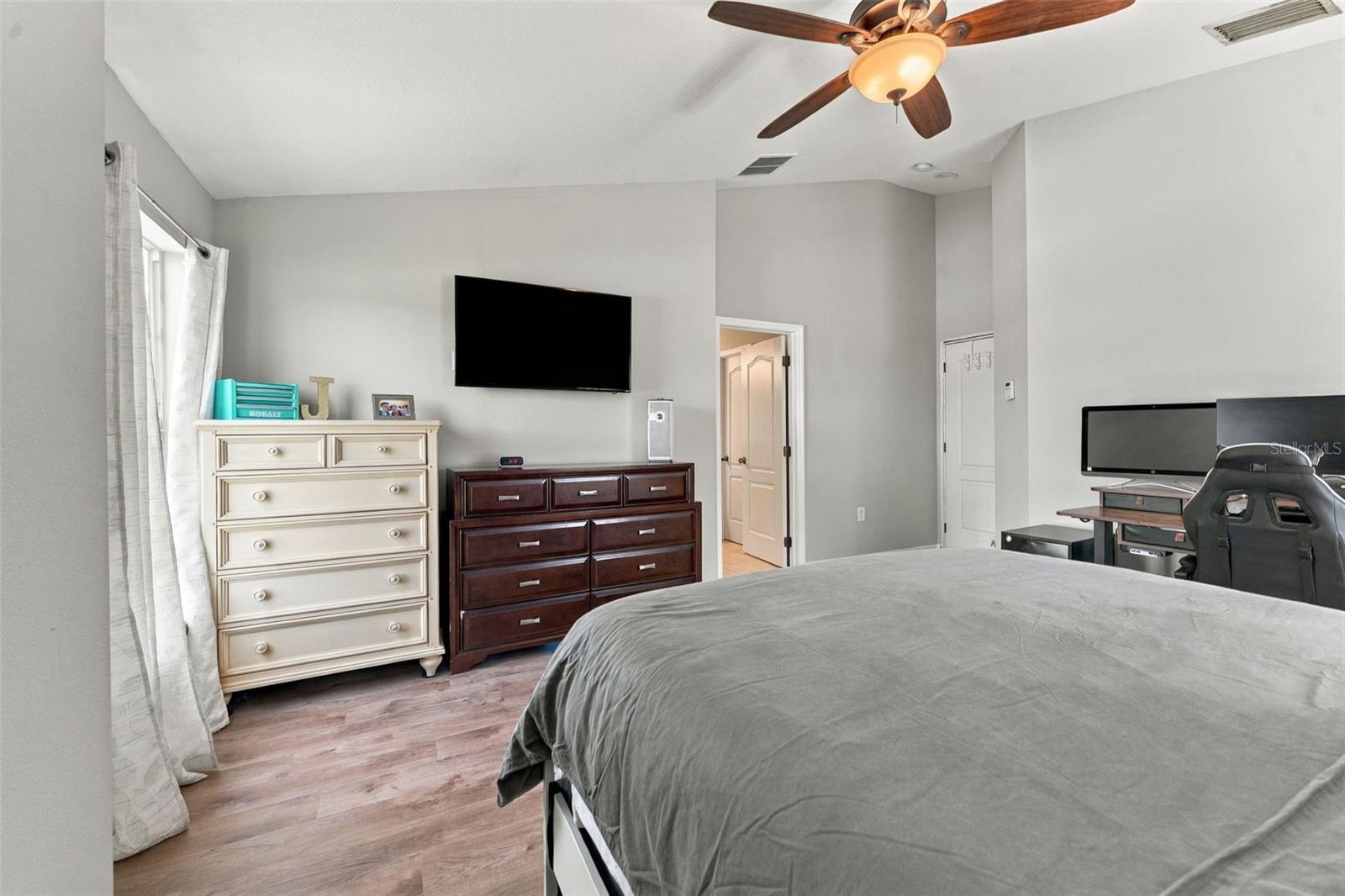 2333 TANBARK RIDGE PL — photo 18