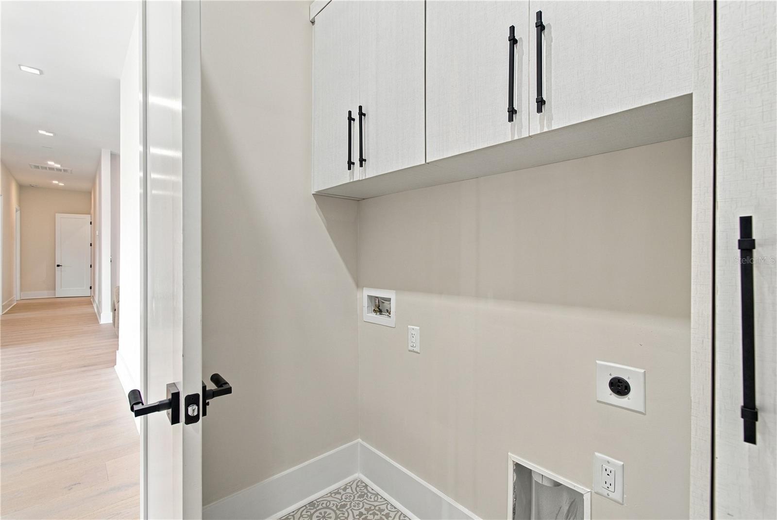 3615 S LIGHTNER DR — photo 75