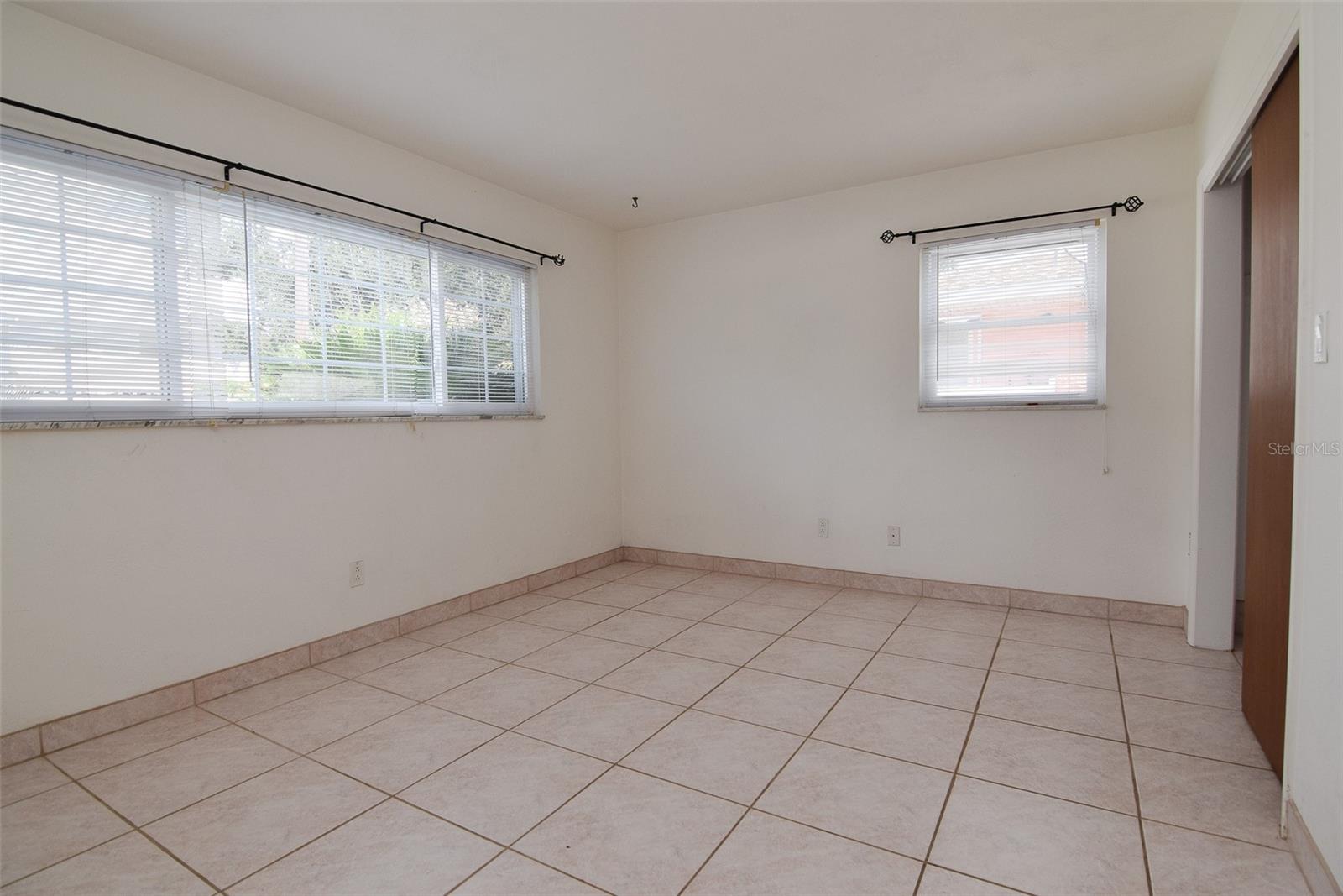 13594 MONALEE AVE — photo 14