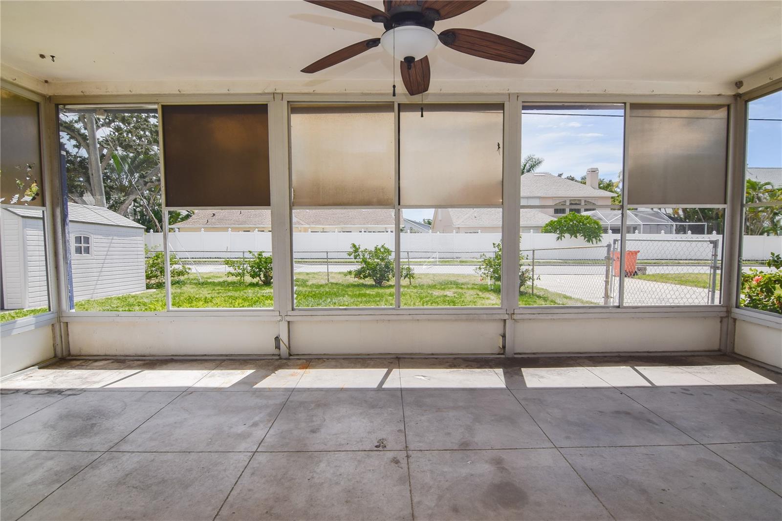 13594 MONALEE AVE — photo 18
