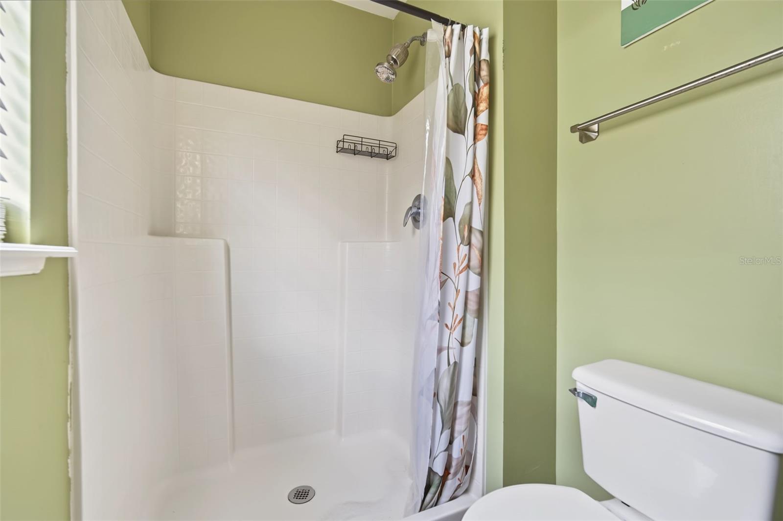 12927 LAKE VISTA DR — photo 32