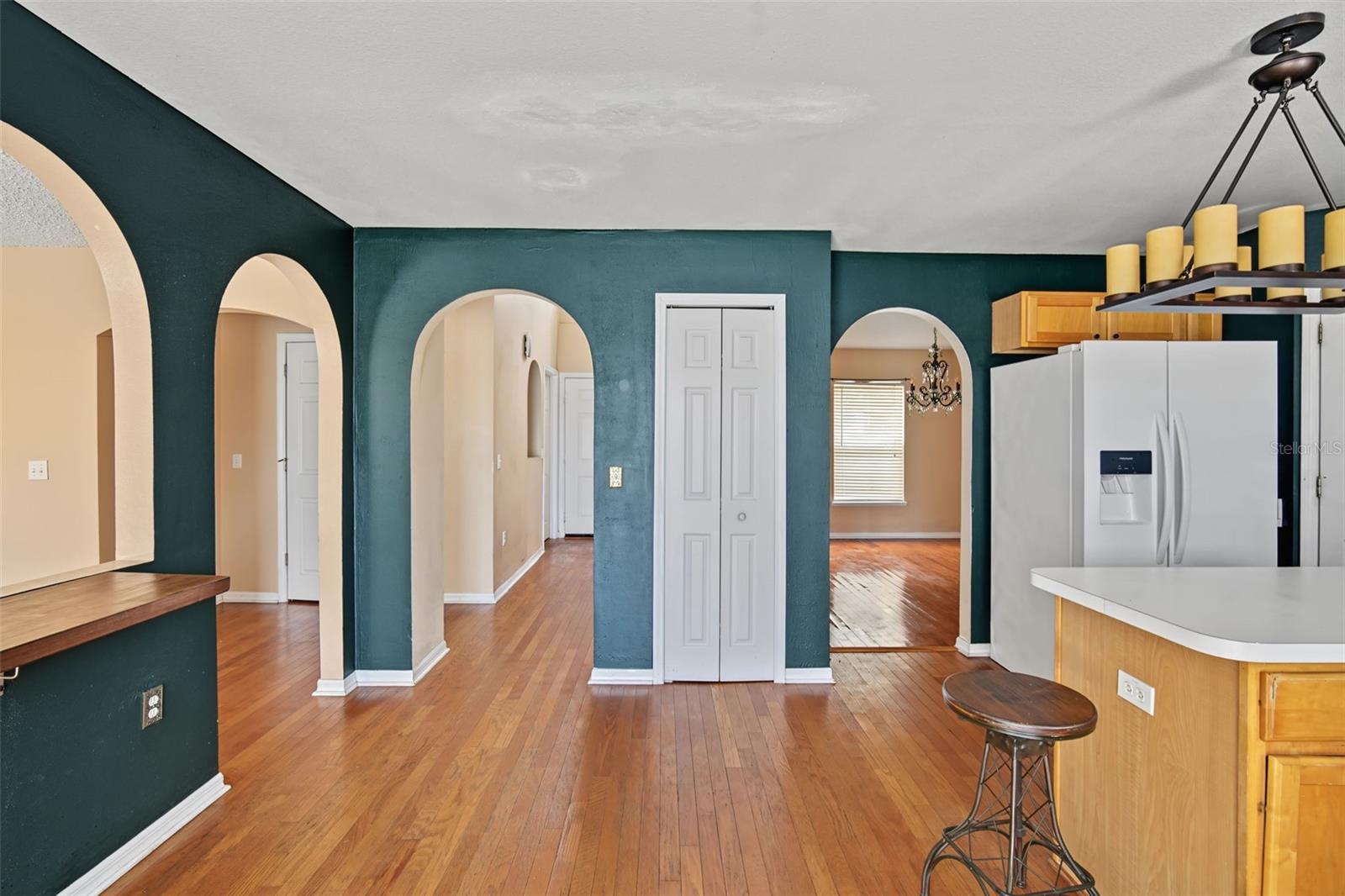 12927 LAKE VISTA DR — photo 10