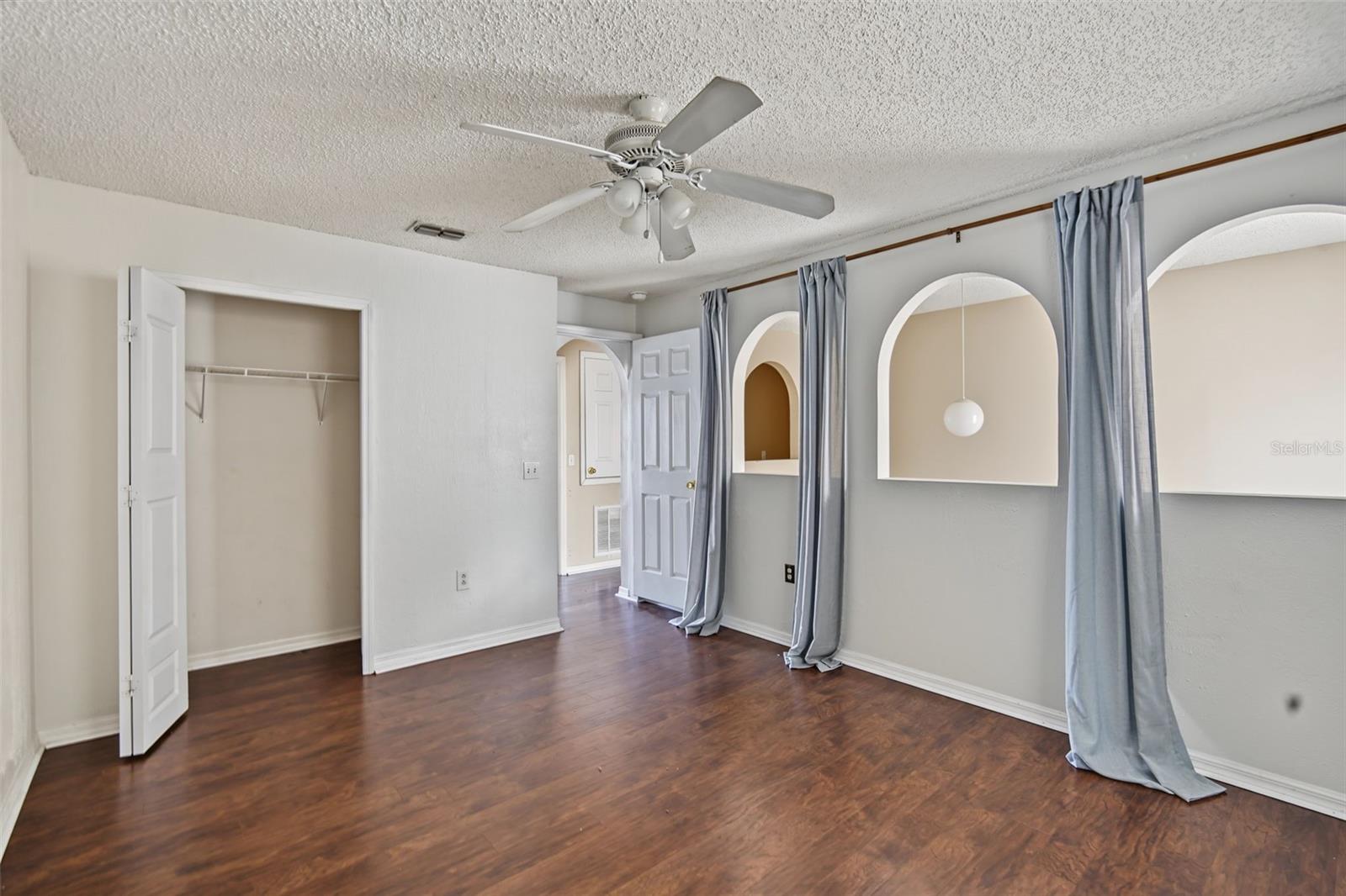 12927 LAKE VISTA DR — photo 24