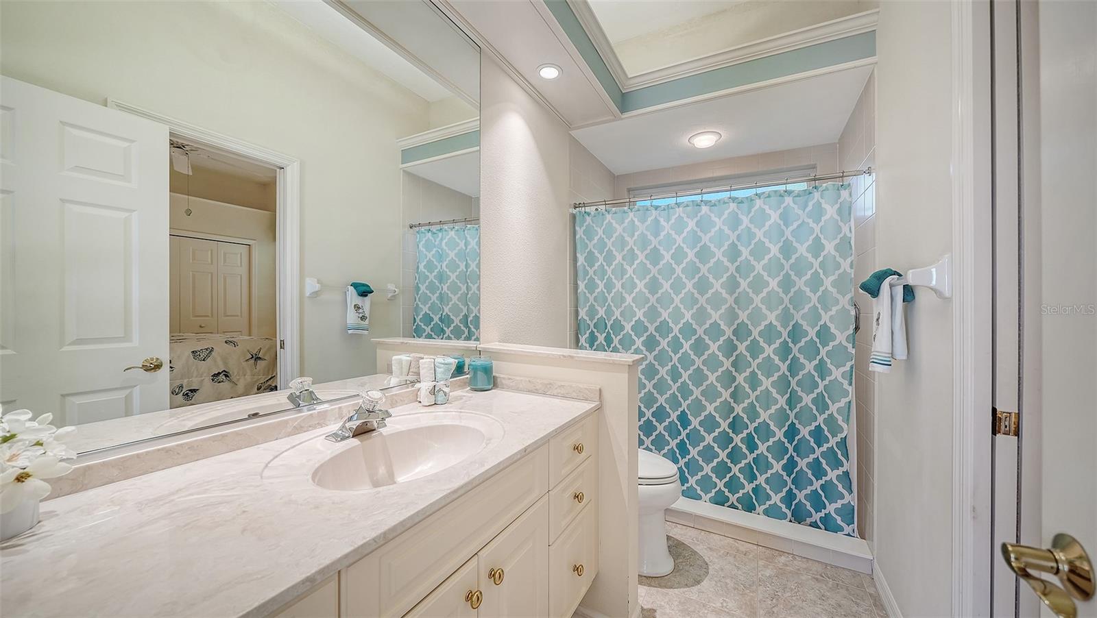 8922 BLOOMFIELD BLVD — photo 26