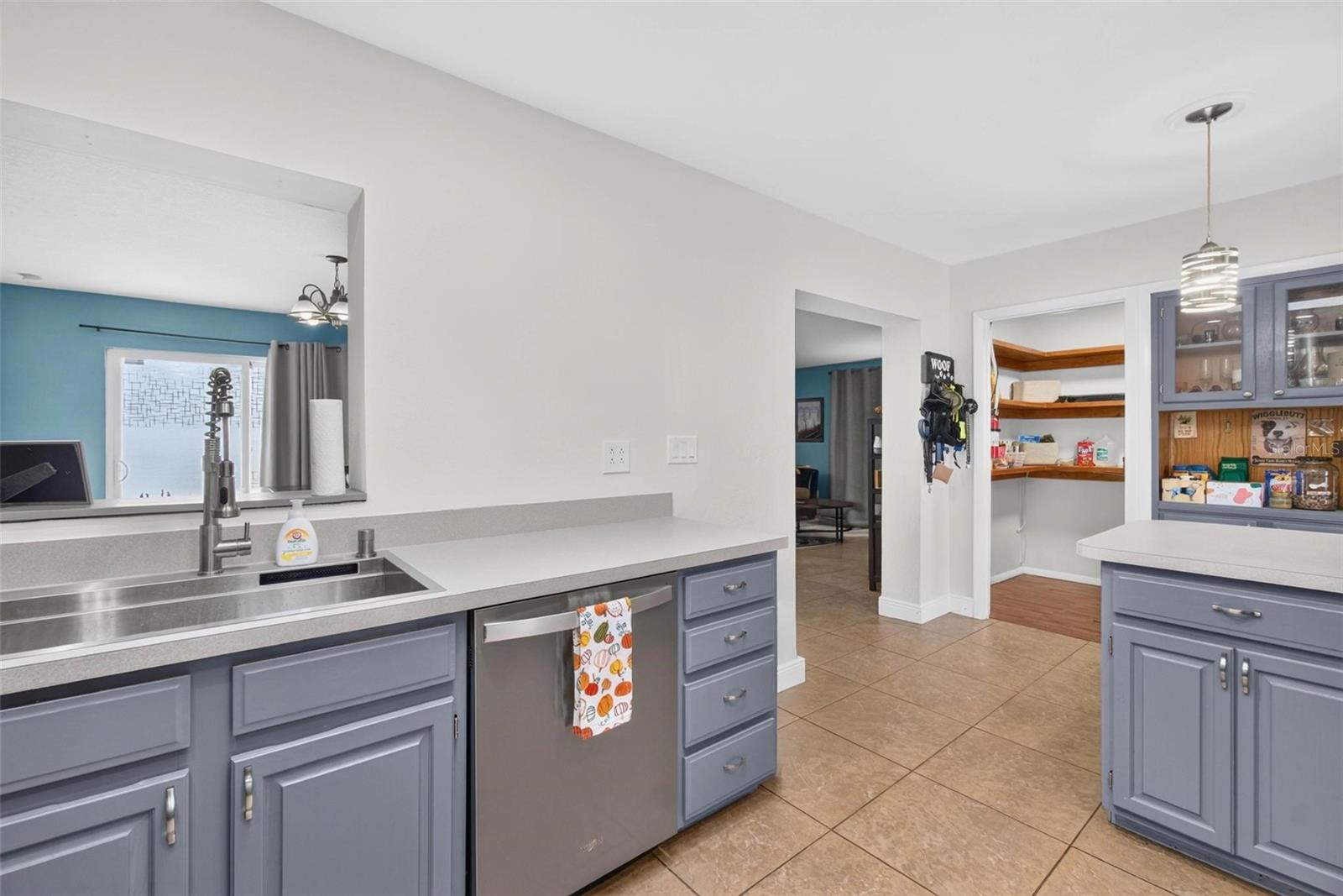 8428 IRIS AVE — photo 9