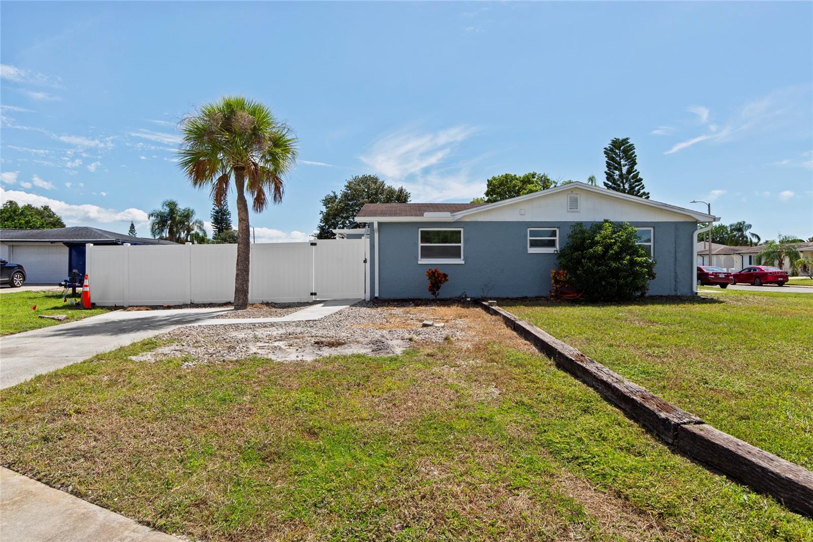1752 FAIRFIELD ST — photo 3