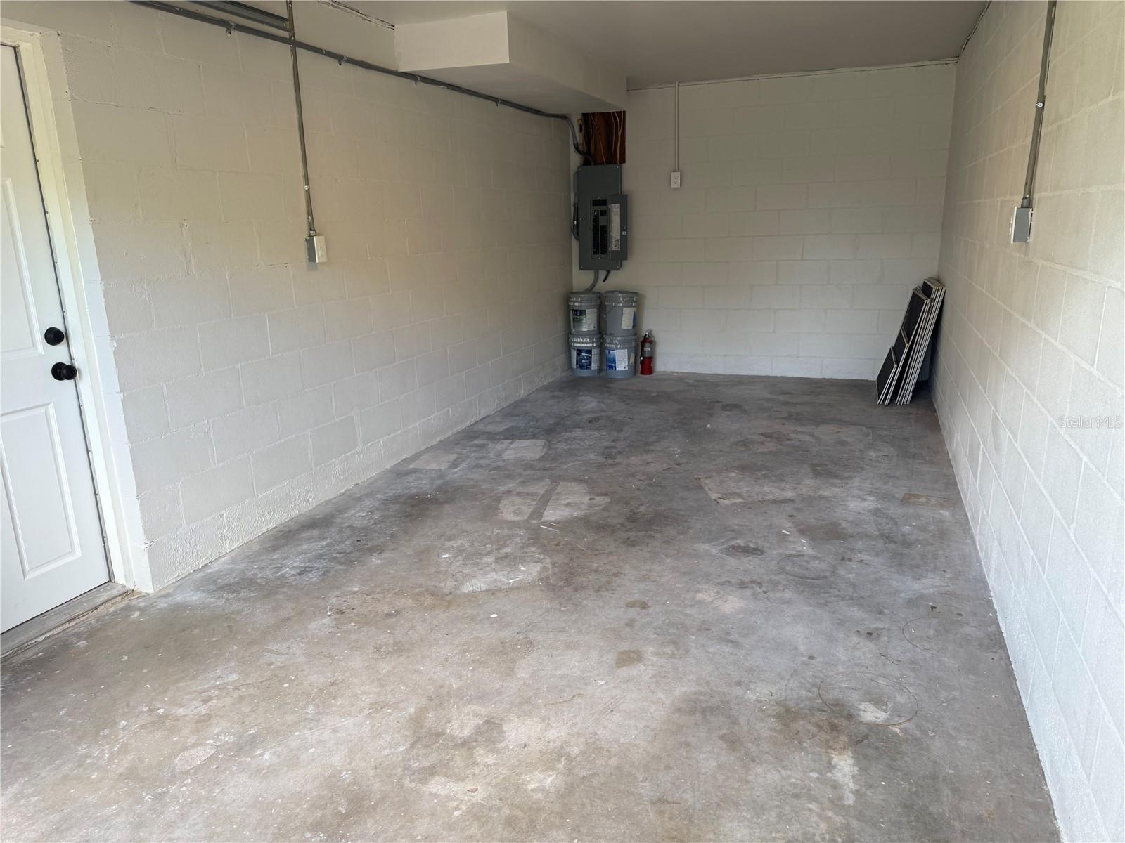 3135 ALTA VISTA ST — photo 35