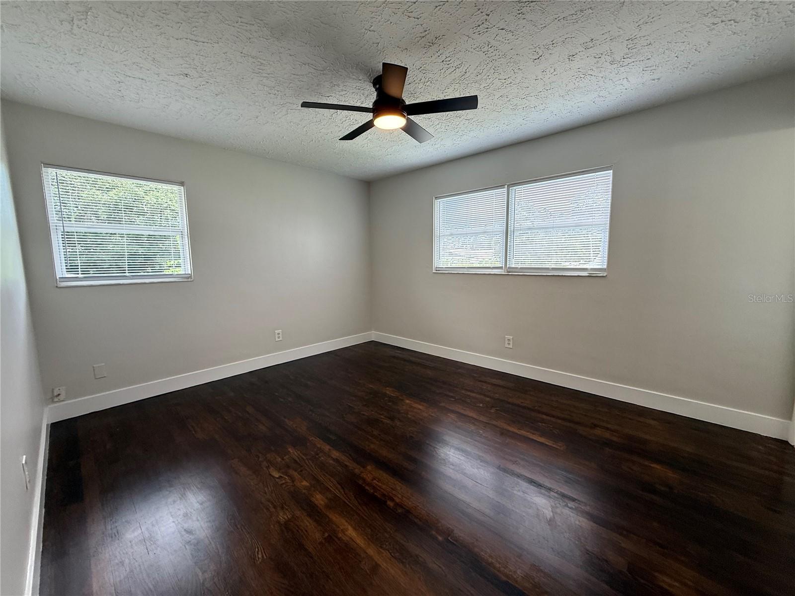 3135 ALTA VISTA ST — photo 14
