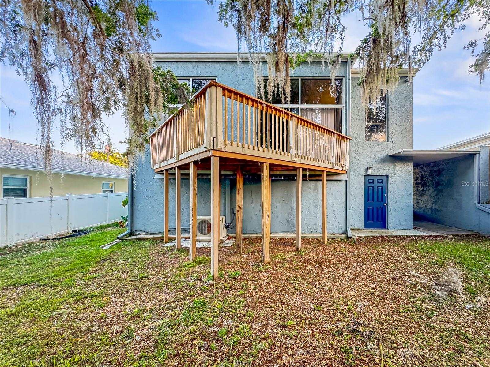 2115 W IVY ST — photo 16