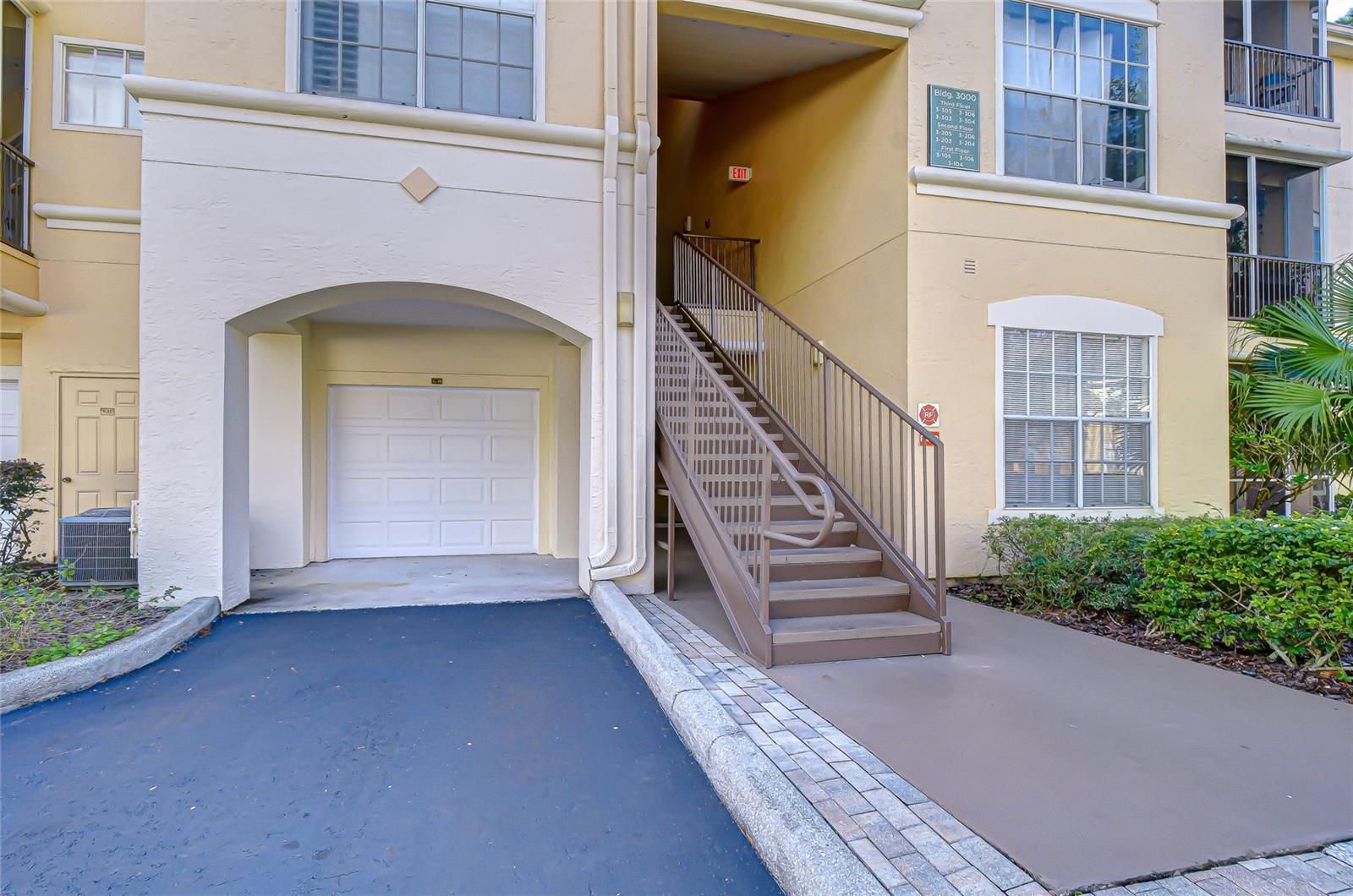 5125 PALM SPRINGS BLVD #3104 — photo 2