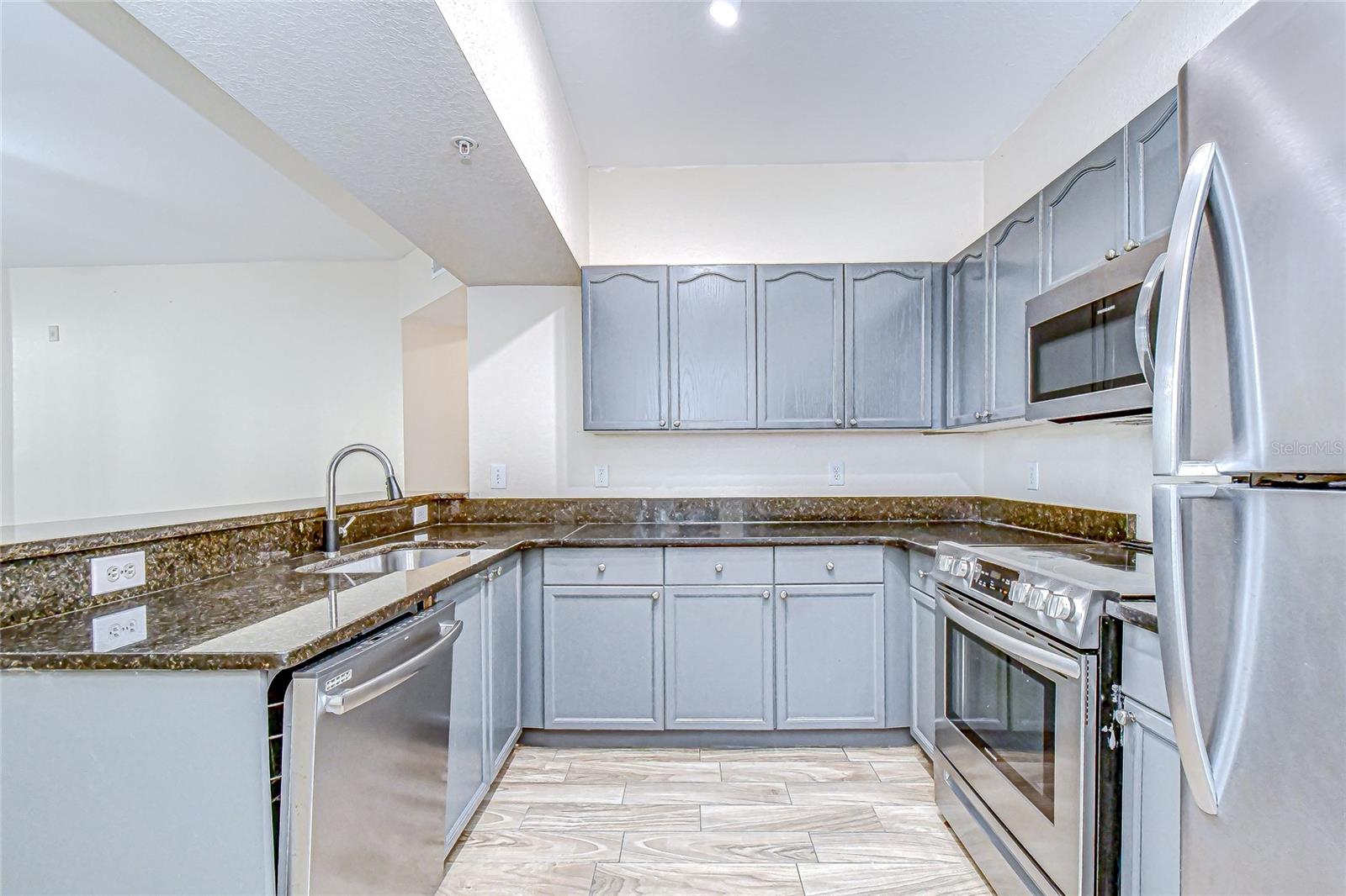 5125 PALM SPRINGS BLVD #3104 — photo 9