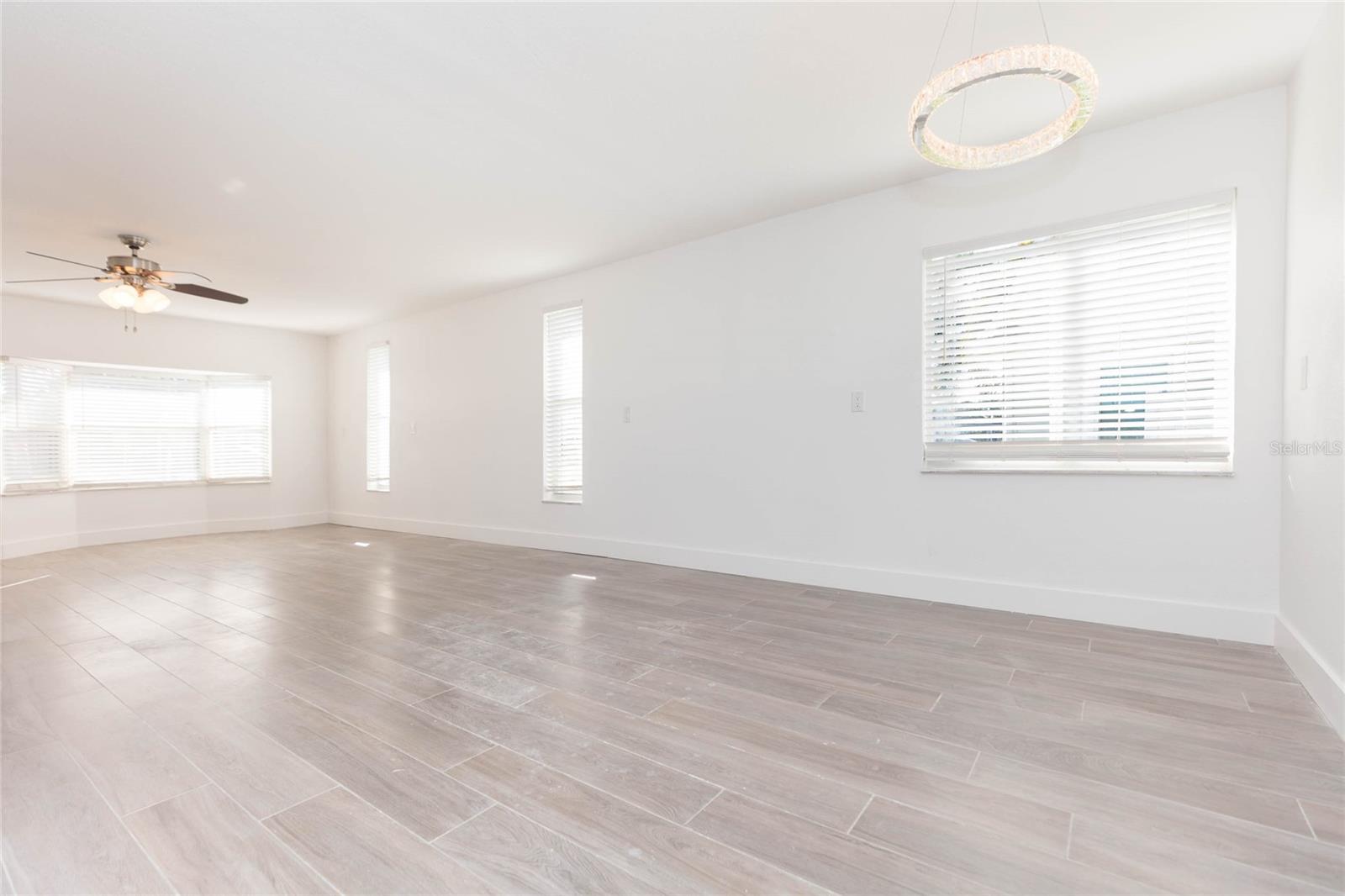 3943 ARKANSAS AVE NE — photo 8