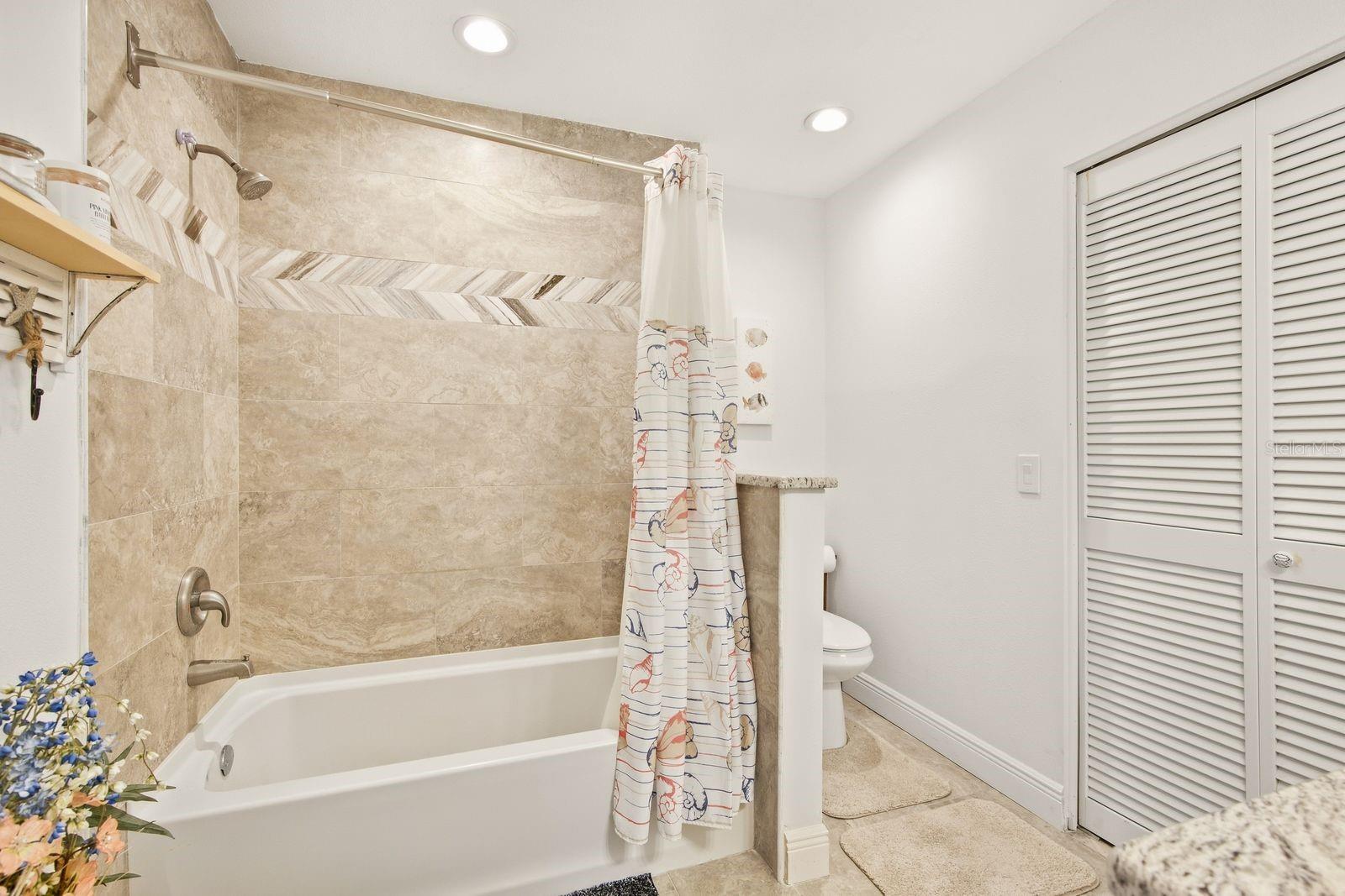 2712 BENTLEY DR — photo 15
