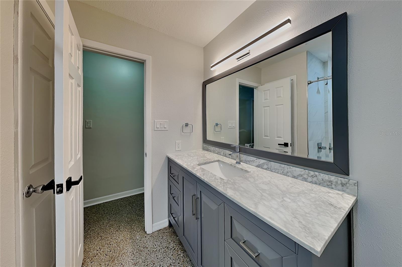 3619 W CASS ST #A — photo 15