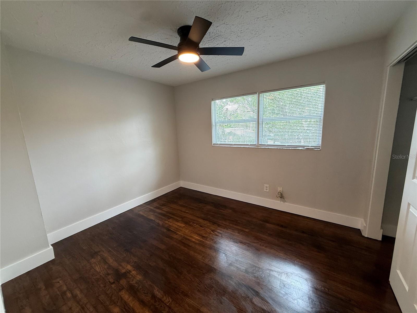 3135 ALTA VISTA ST — photo 20