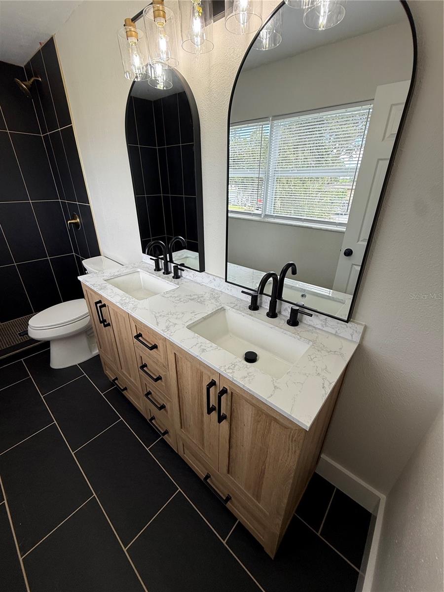 3135 ALTA VISTA ST — photo 17