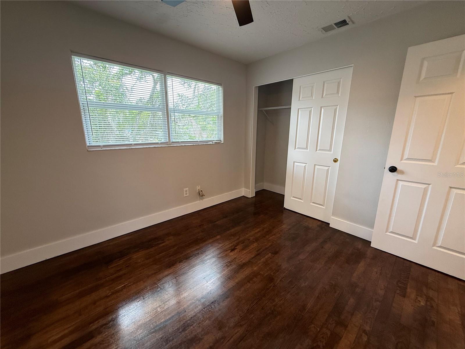 3135 ALTA VISTA ST — photo 21