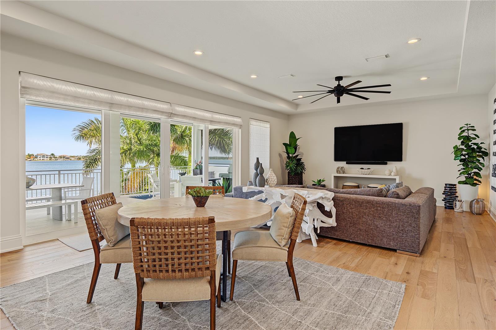 7 PARADISE LN — photo 12