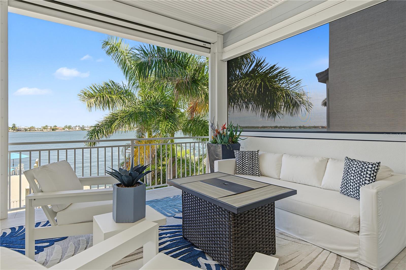 7 PARADISE LN — photo 38