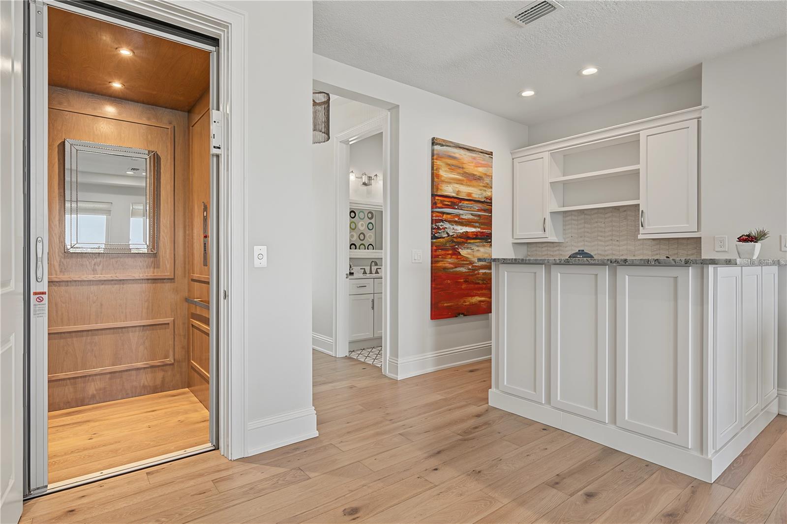 7 PARADISE LN — photo 31