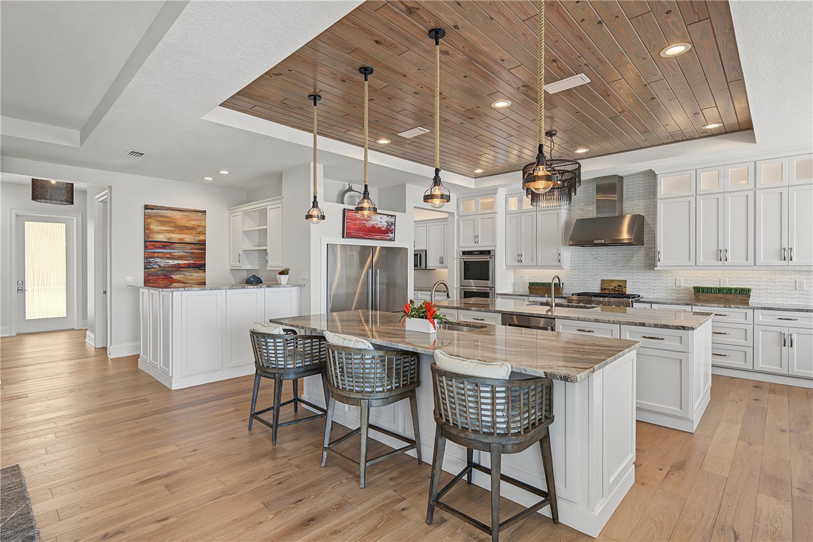 7 PARADISE LN — photo 18