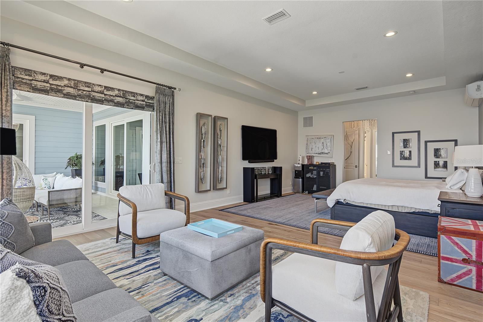 7 PARADISE LN — photo 48
