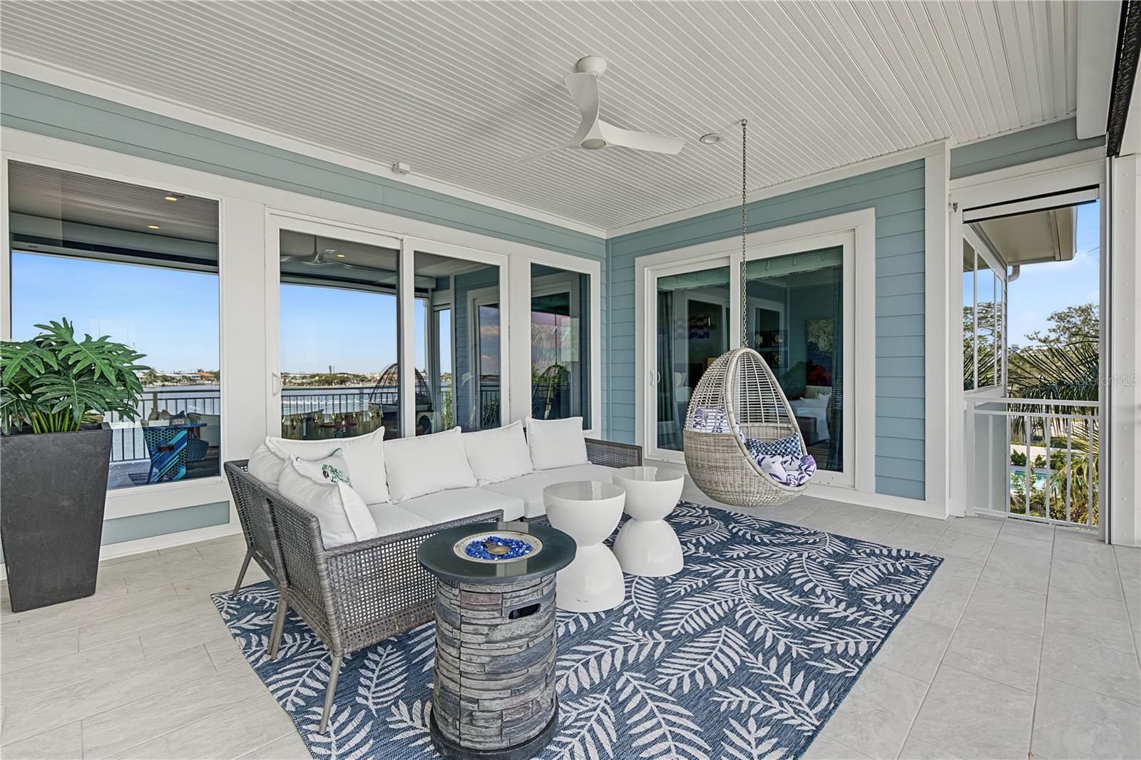 7 PARADISE LN — photo 60