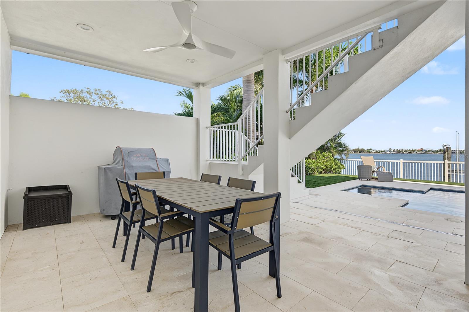 7 PARADISE LN — photo 78