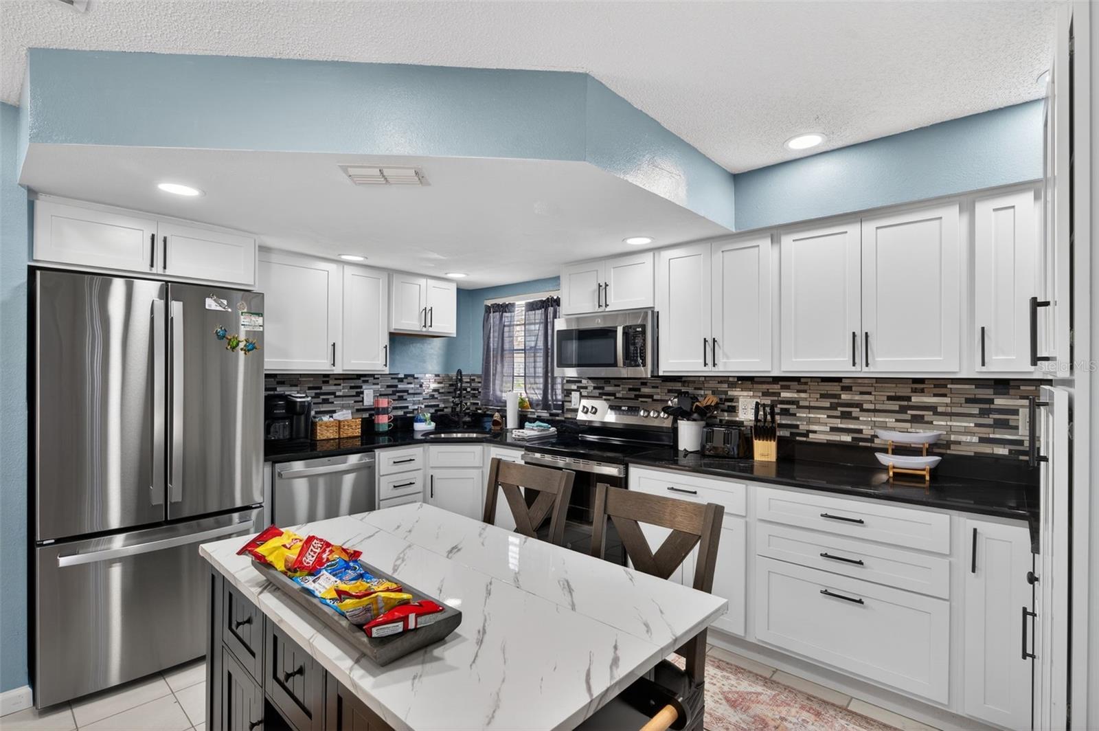 7623 MAKO DR — photo 16