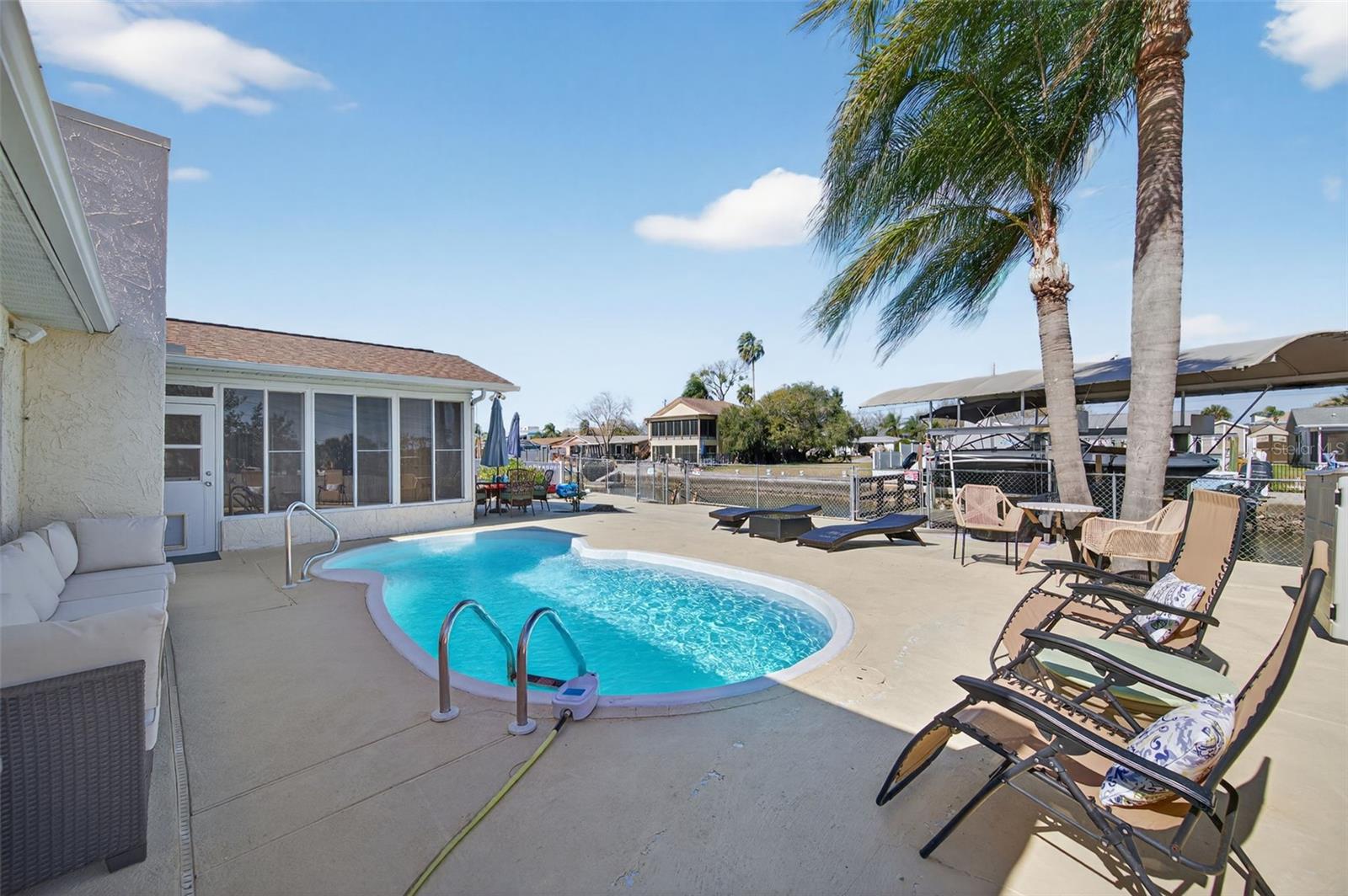 7623 MAKO DR — photo 39