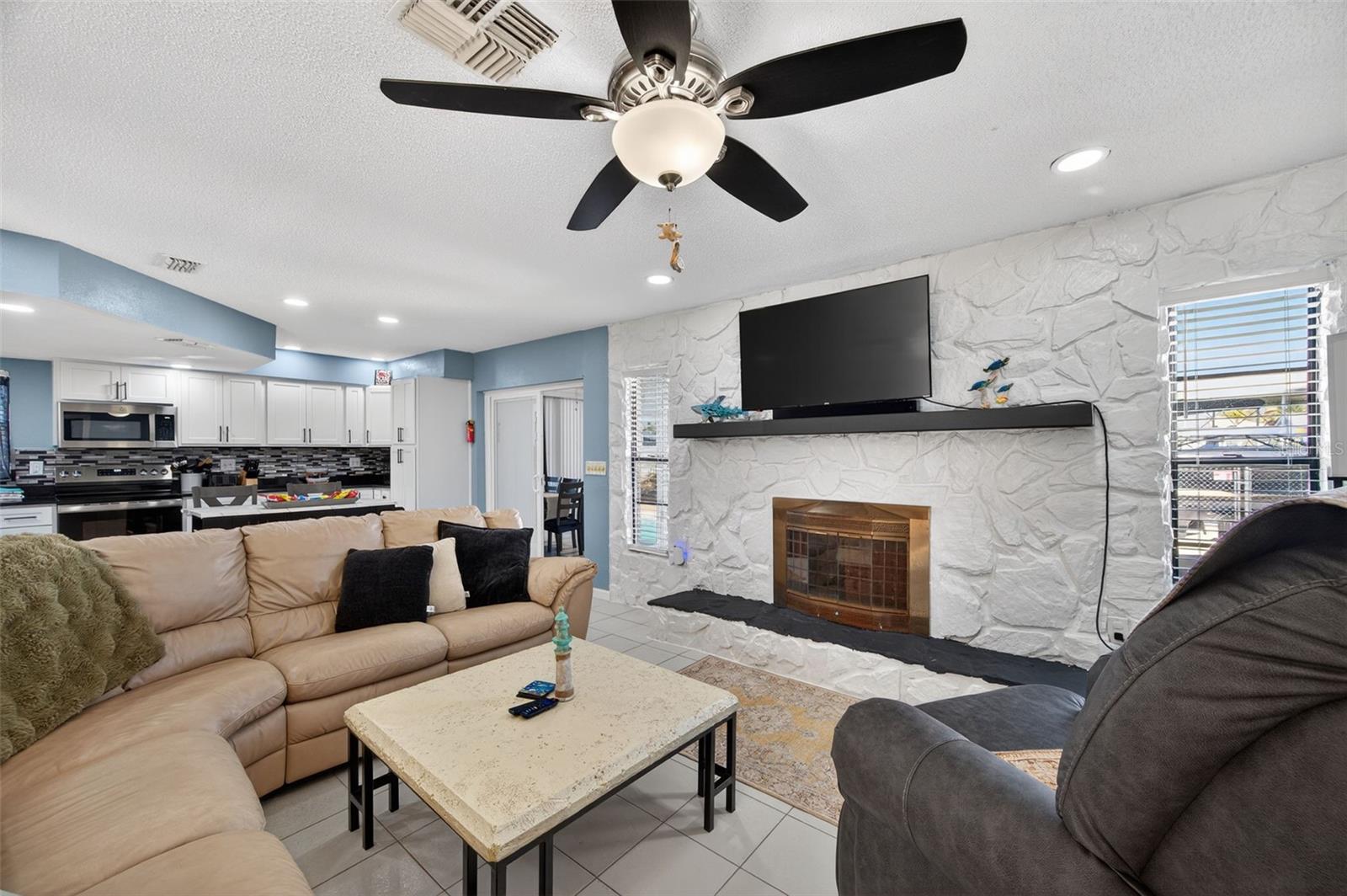7623 MAKO DR — photo 12