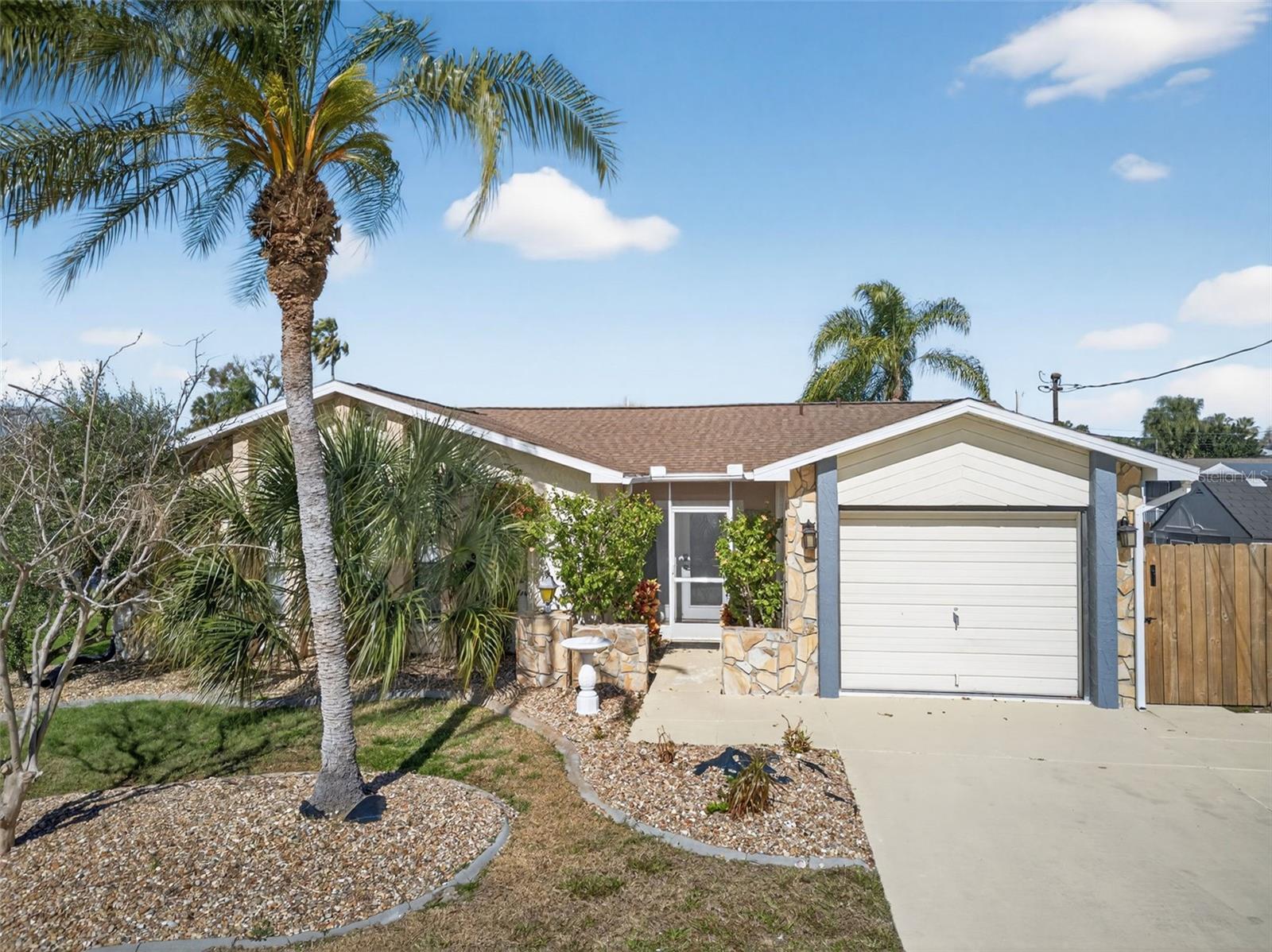 7623 MAKO DR — photo 52