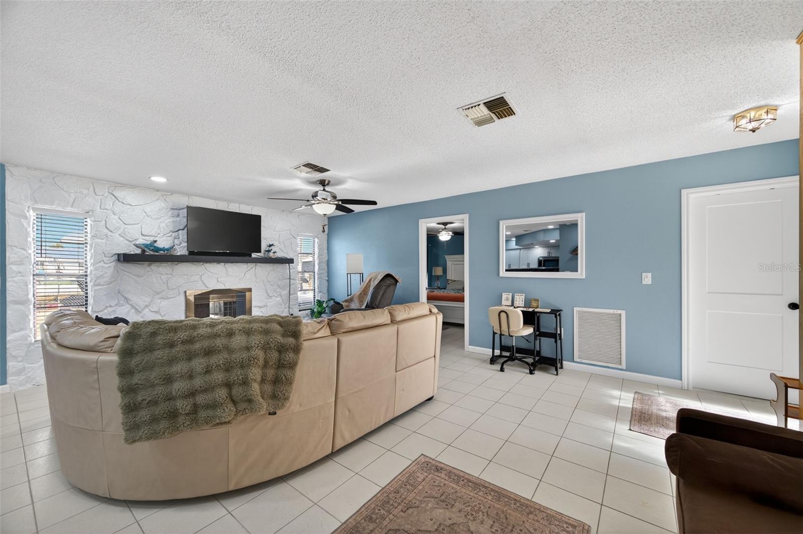 7623 MAKO DR — photo 8