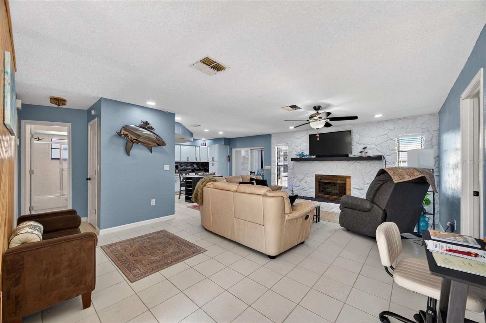 7623 MAKO DR — photo 7