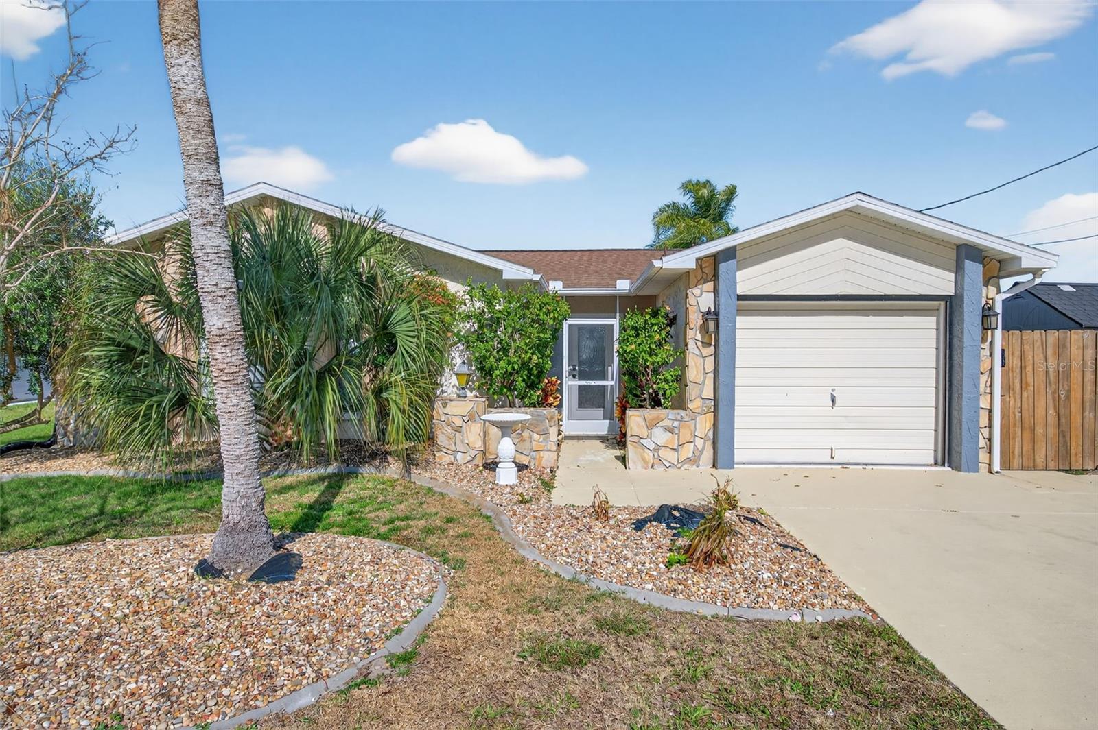 7623 MAKO DR — photo 3